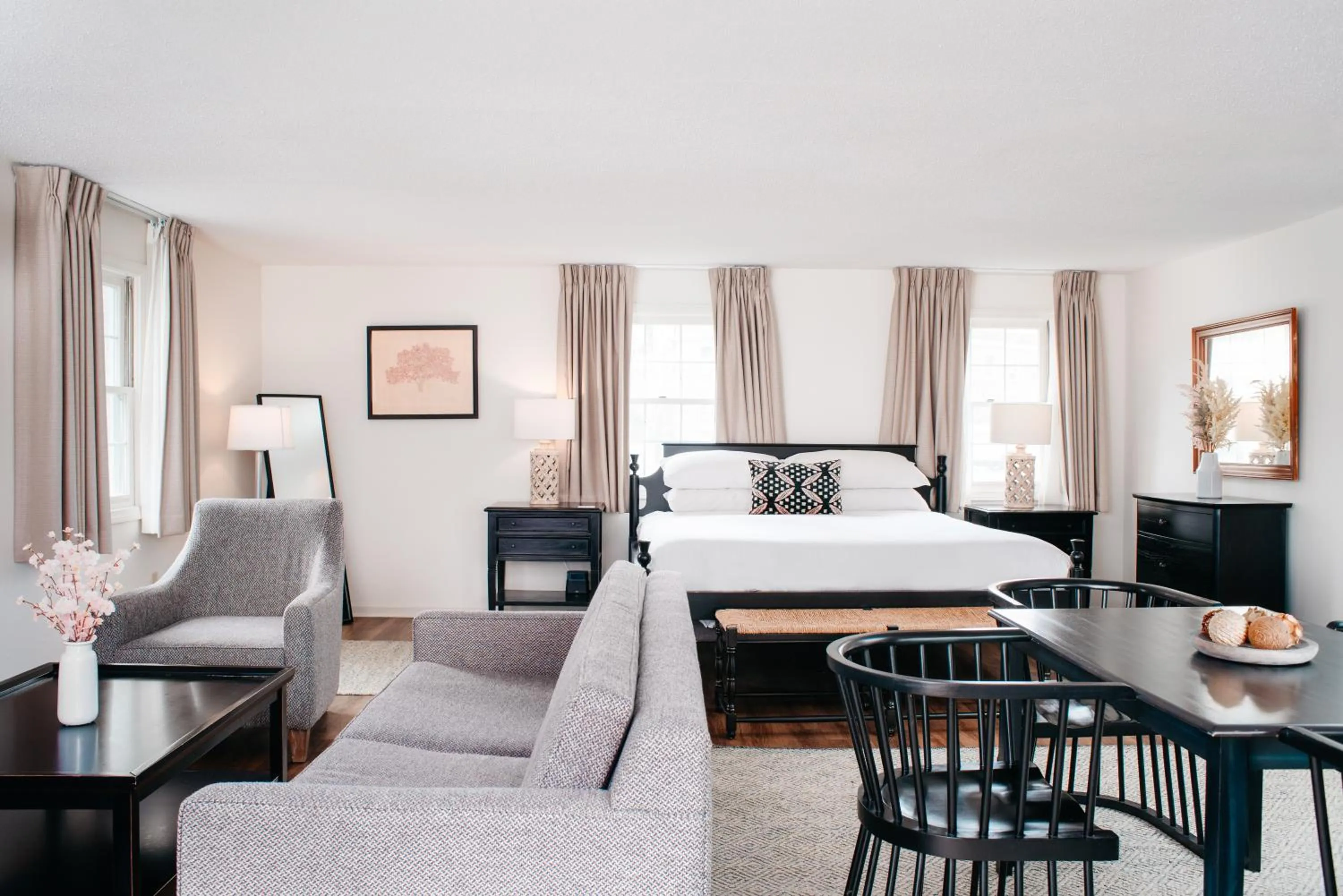 One-Bedroom Suite in The Ellery