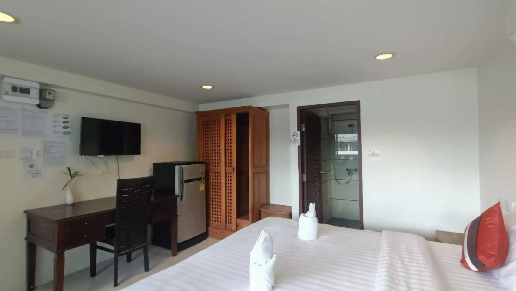 Studio with Balcony in Narastay @ Phrom Phong