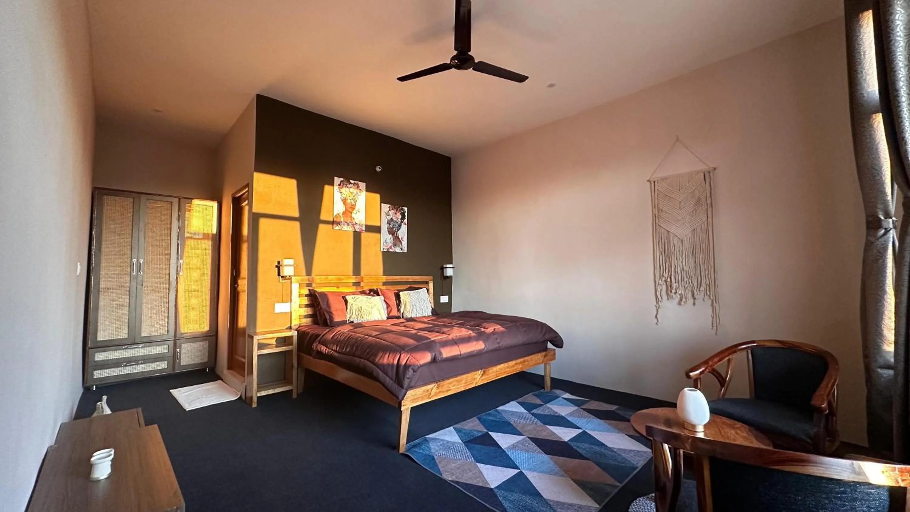 Deluxe King Room in The Lumi