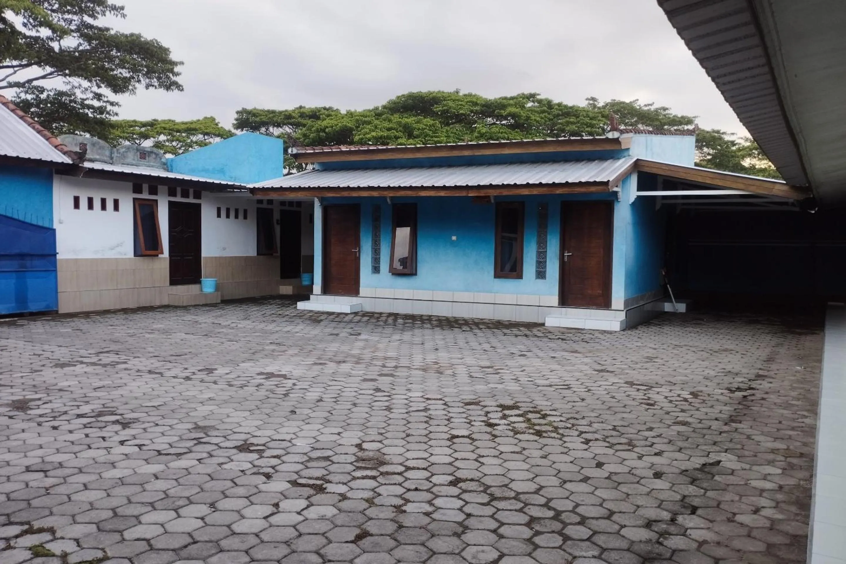 Hotel O Penginapan Mekar Sari Near PT. Lombok Menara Energygas