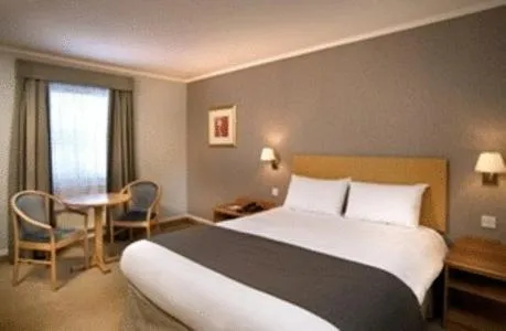Executive Double Room in The Hickstead Hotel By Uno