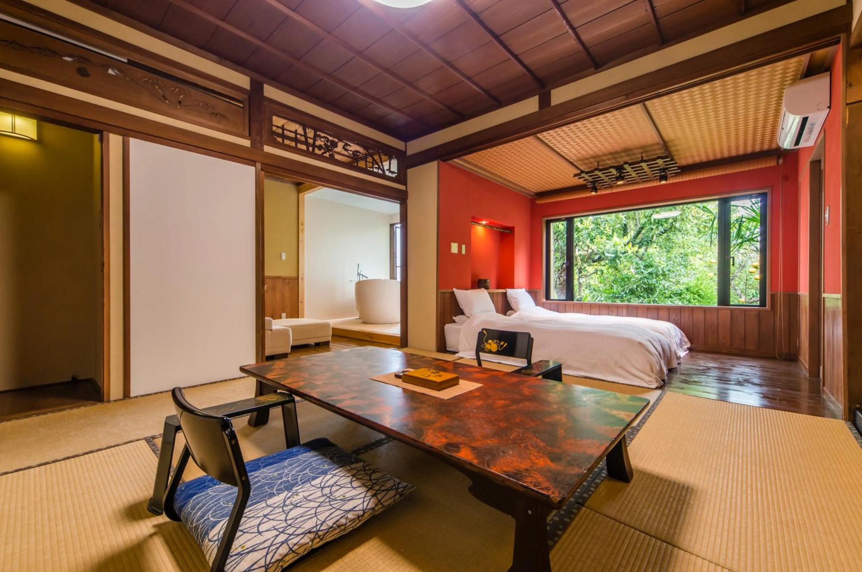 Family Room in Kakujoro