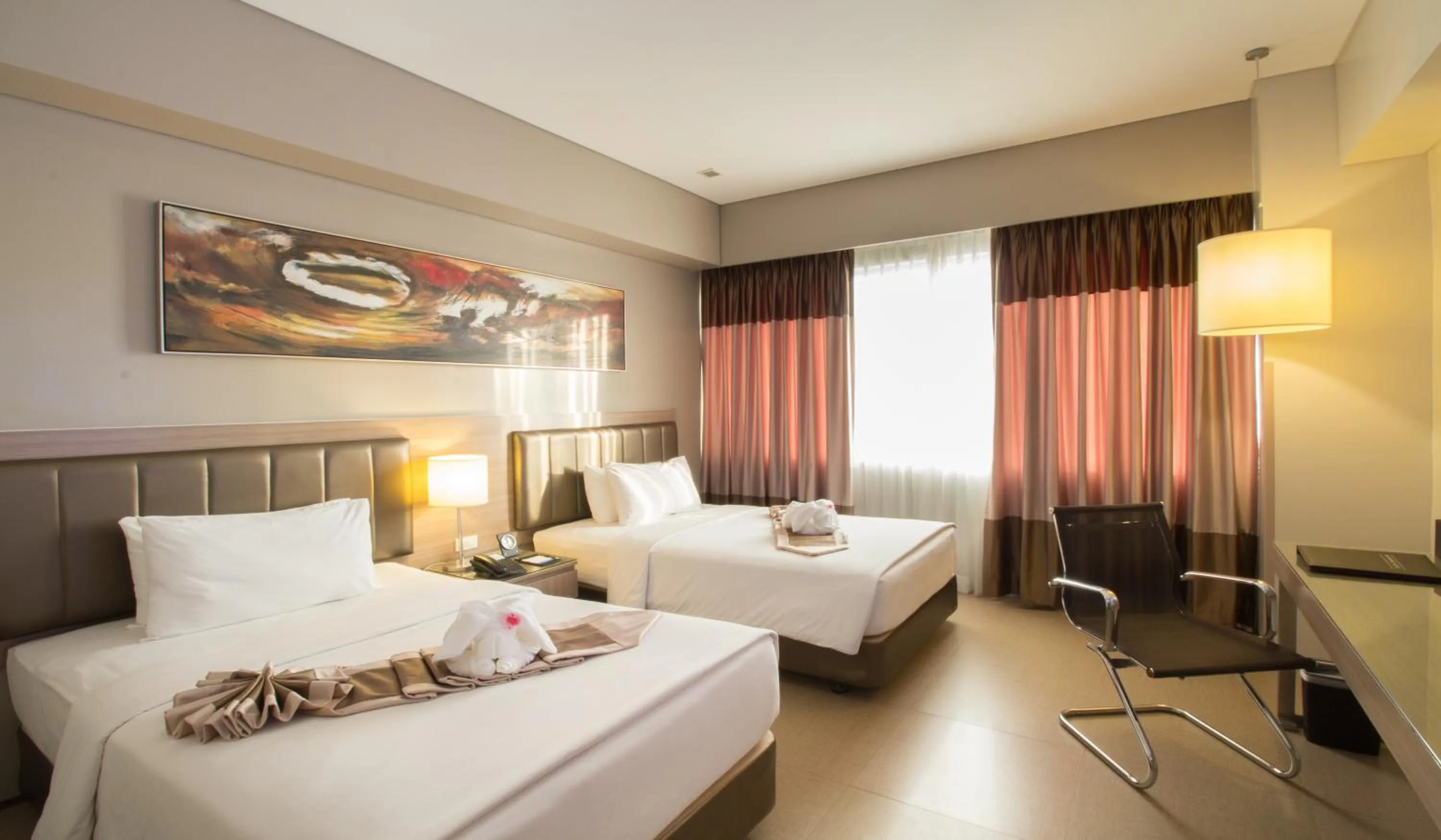 Superior Room in Bayfront Hotel Cebu North Reclamation