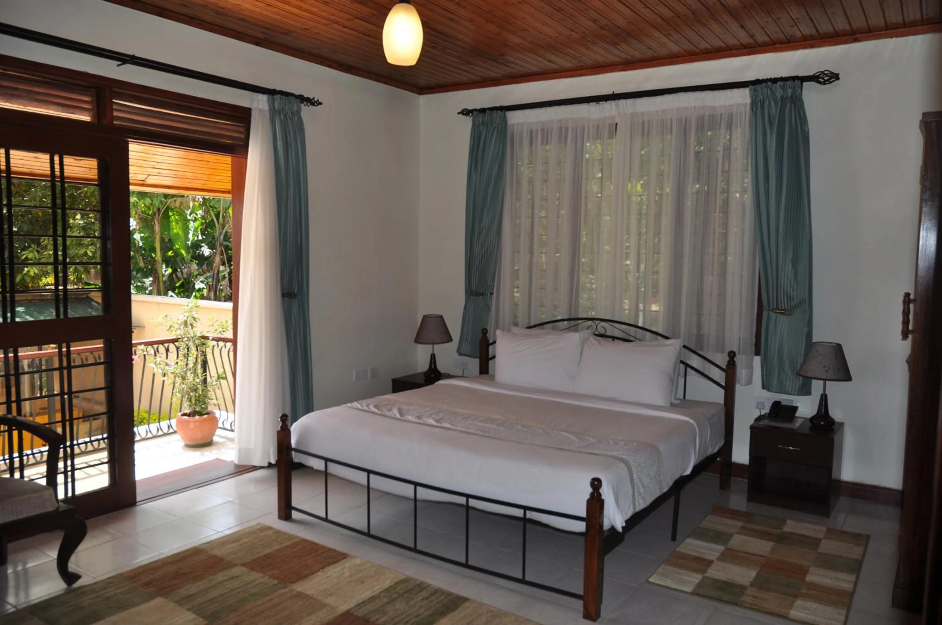 Deluxe Room - single occupancy in The Milimani Lodge