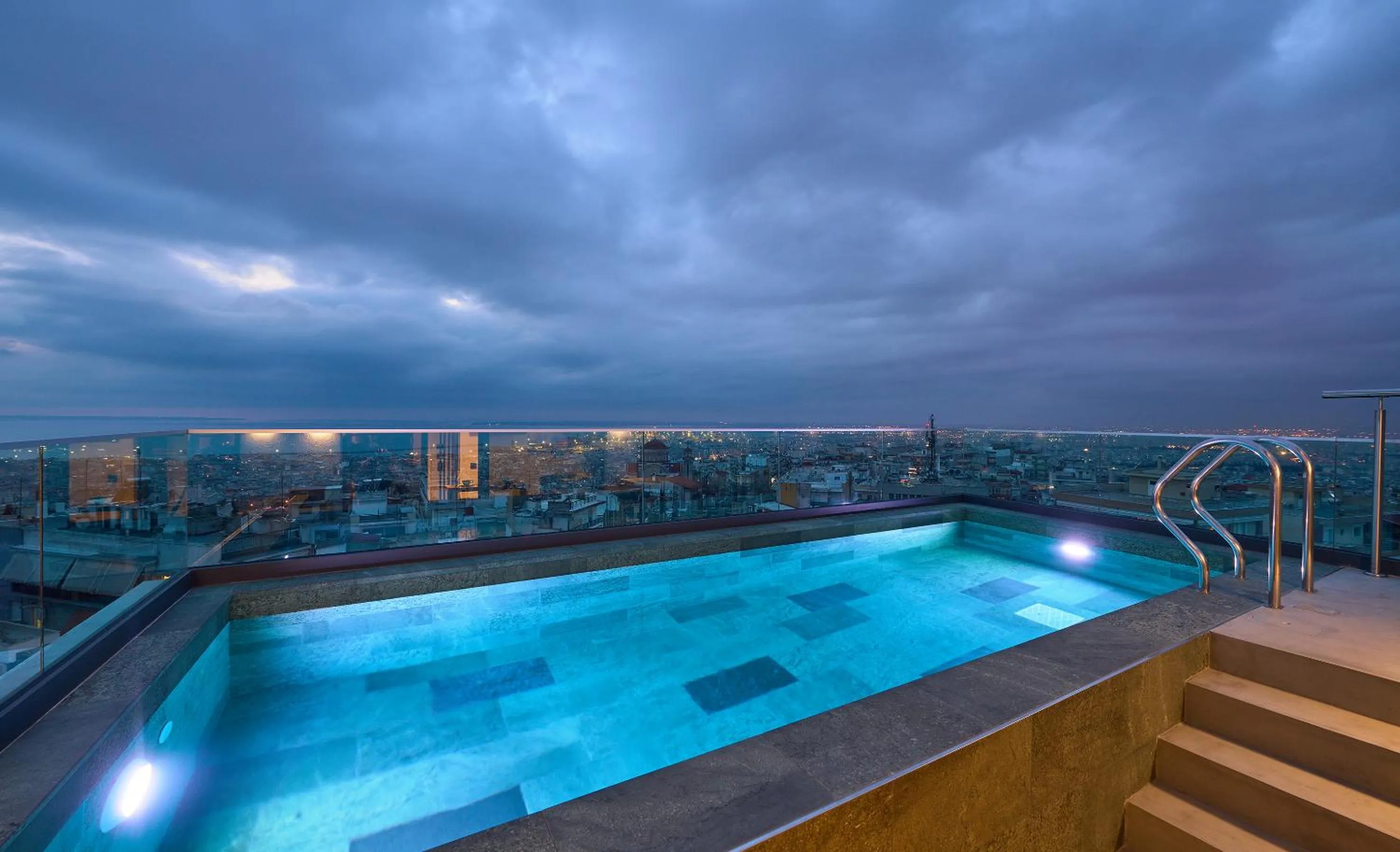 Penthouse Apartment in SIGMA Suites Hotel