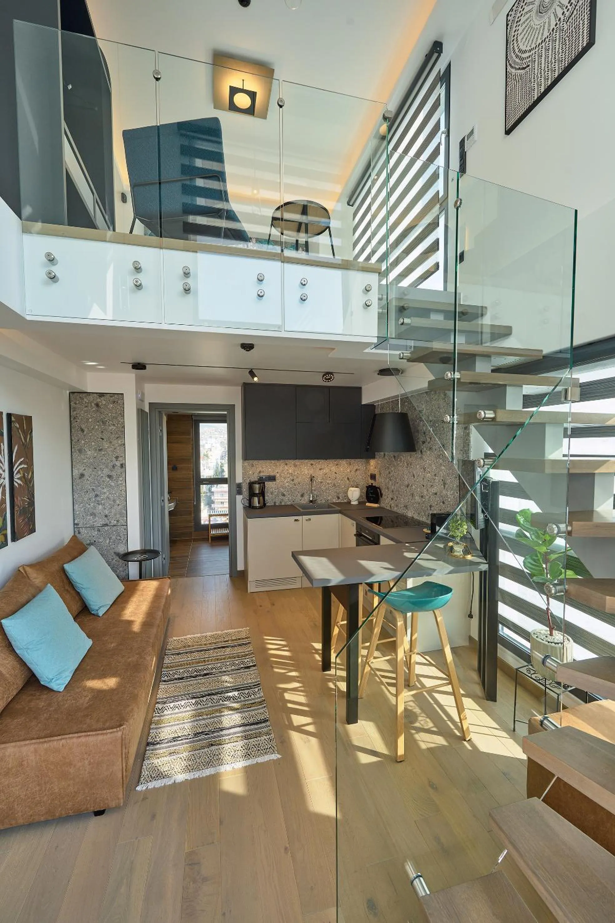 Maisonette with Sea View in SIGMA Suites Hotel