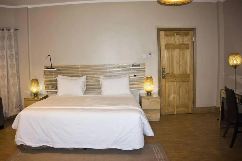 Deluxe Room - single occupancy in Tropical Enclave Hotel