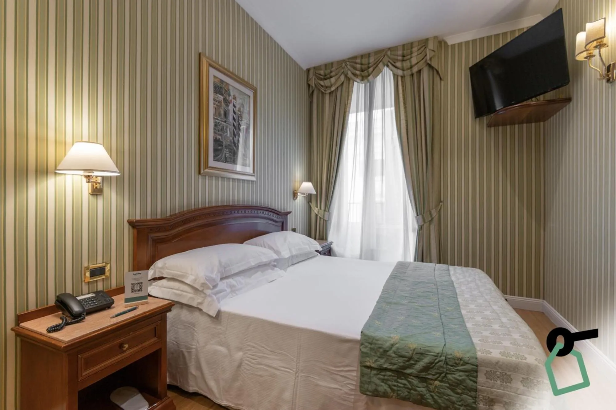 Small Double Room in HOTIDAY Room Collection - Roma Porta Pia