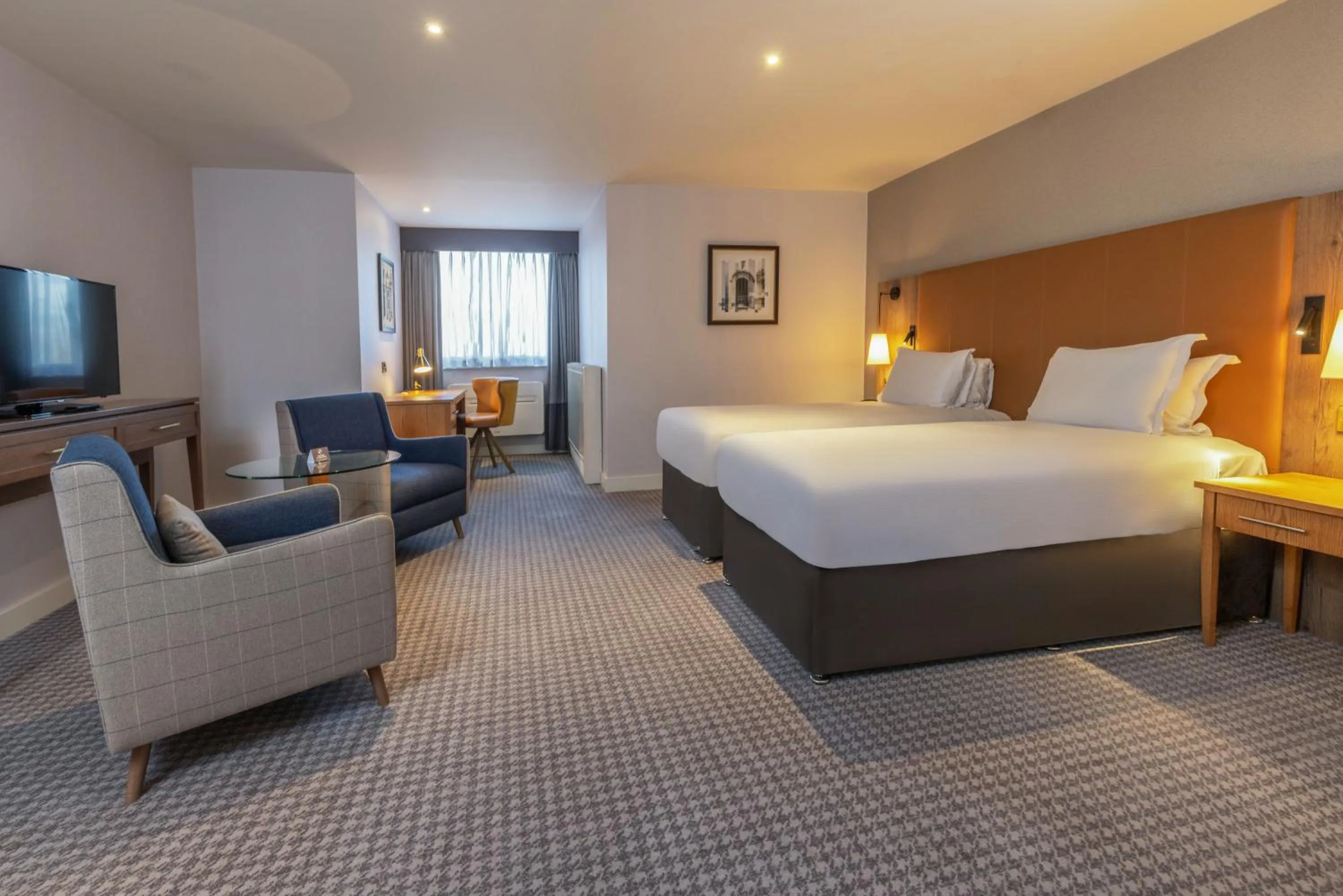 Superior Twin Room in Oxford Belfry Hotel & Spa