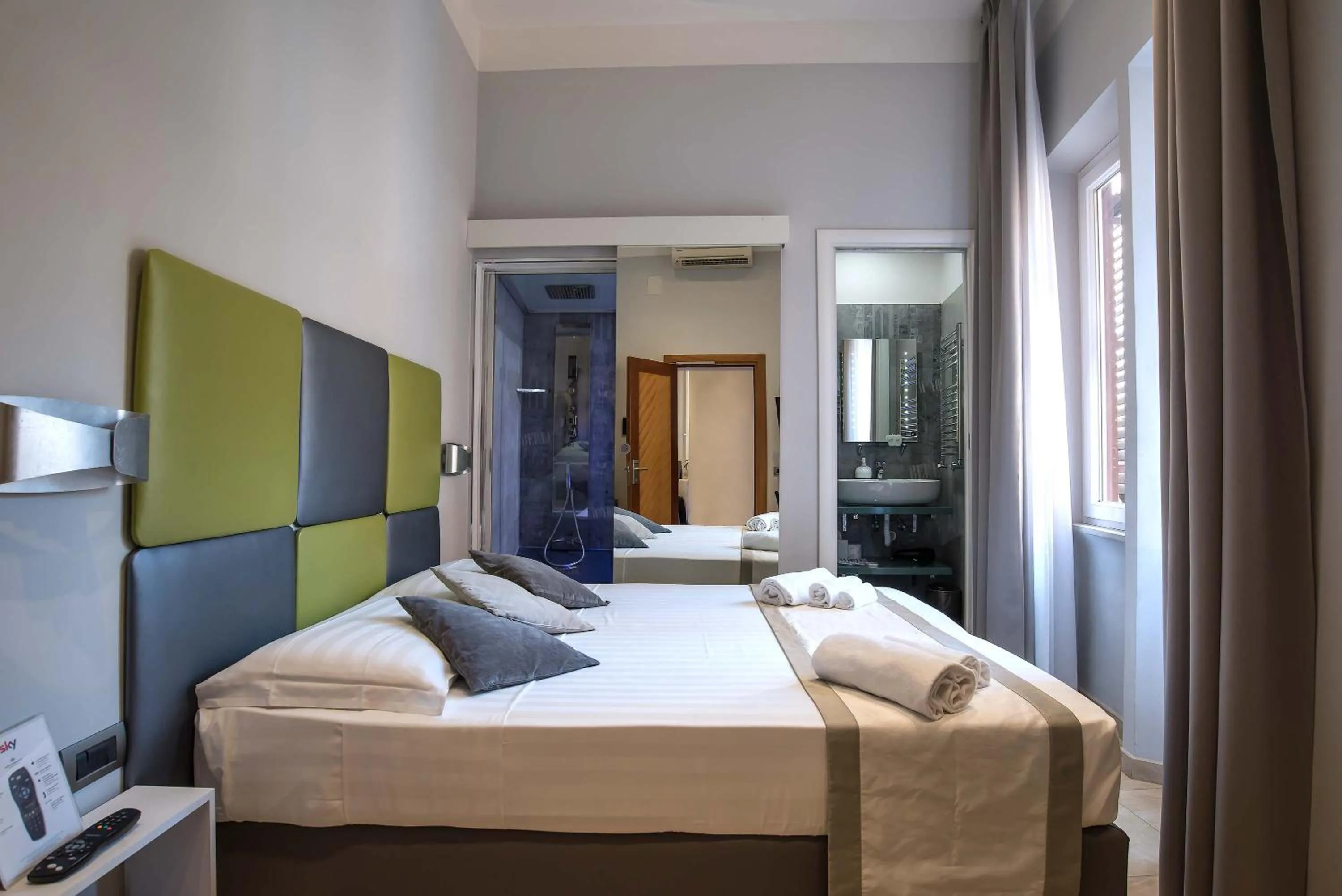Double Room in Pantheon Caesar Relais