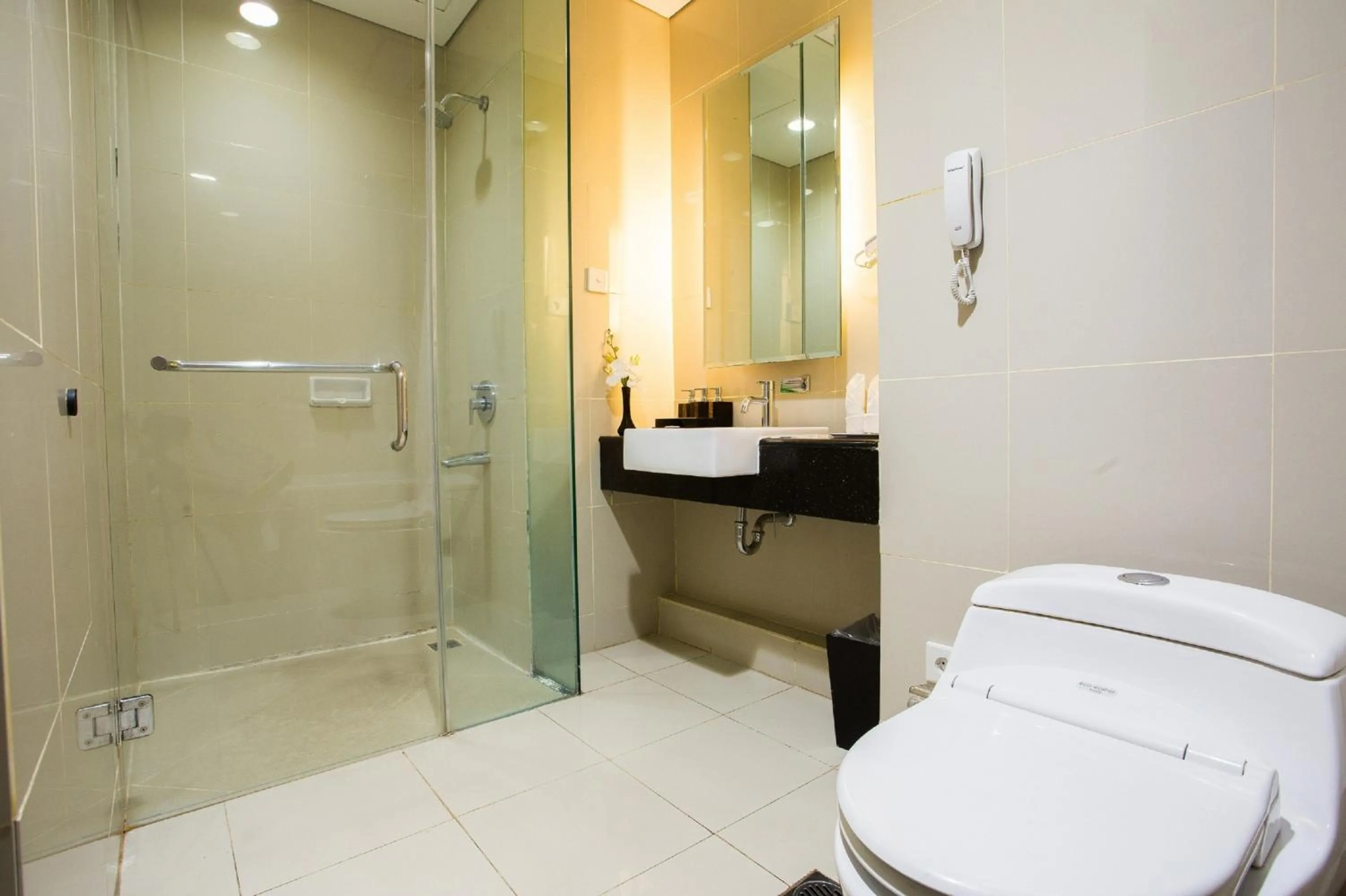 Deluxe Double Room in The Royale Krakatau