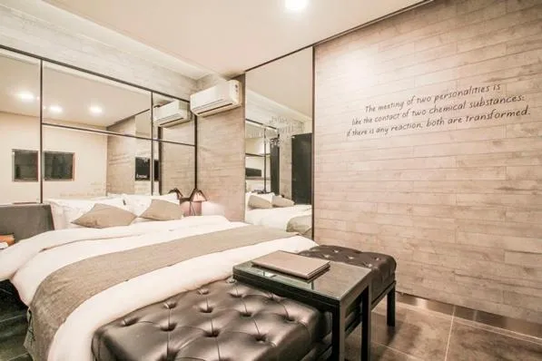 Standard Room with 1 Free Breakfast in Jamsil 2.4 Hotel