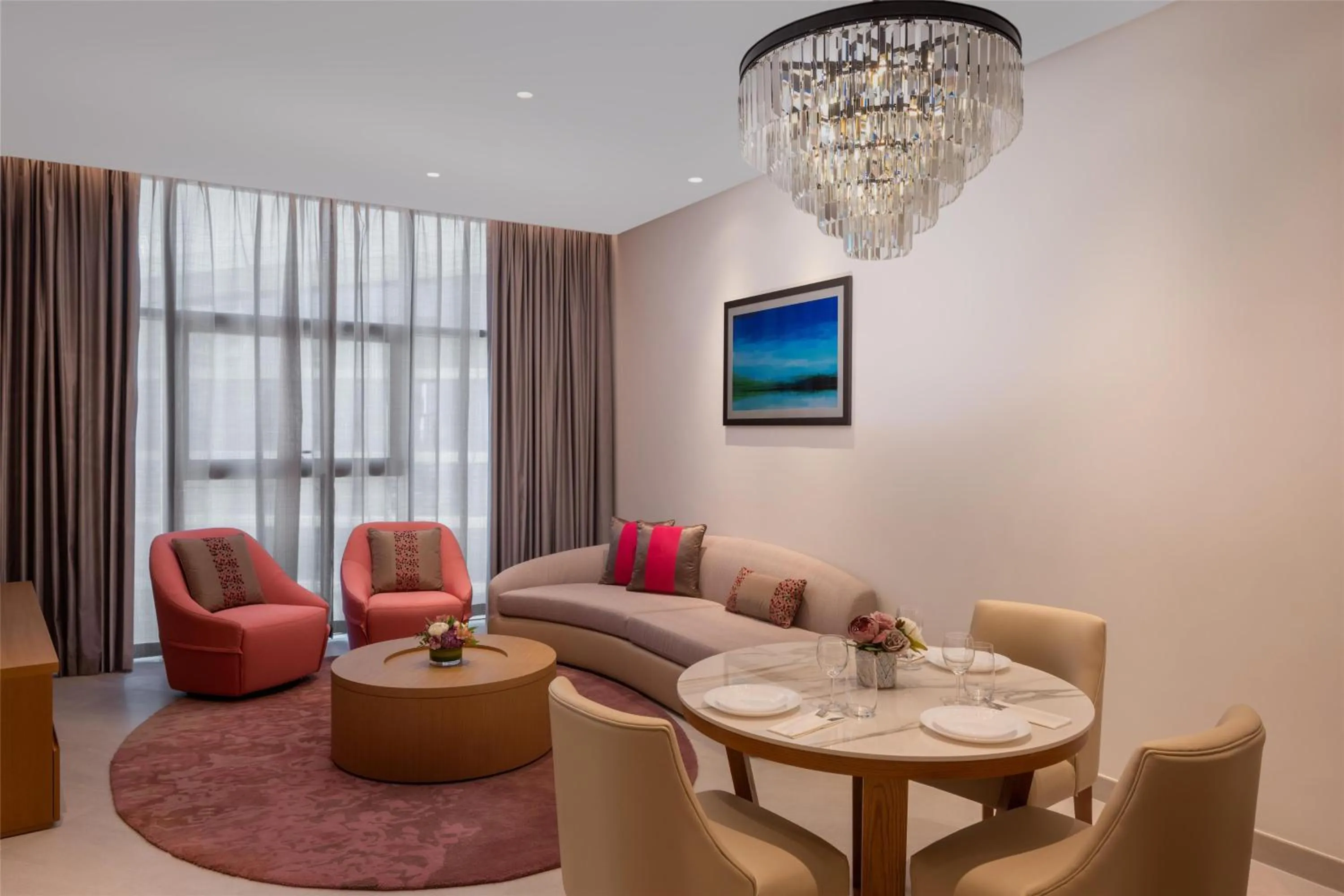 One-Bedroom Apartment with King Bed in Hilton Dubai Creek Hotel & Residences