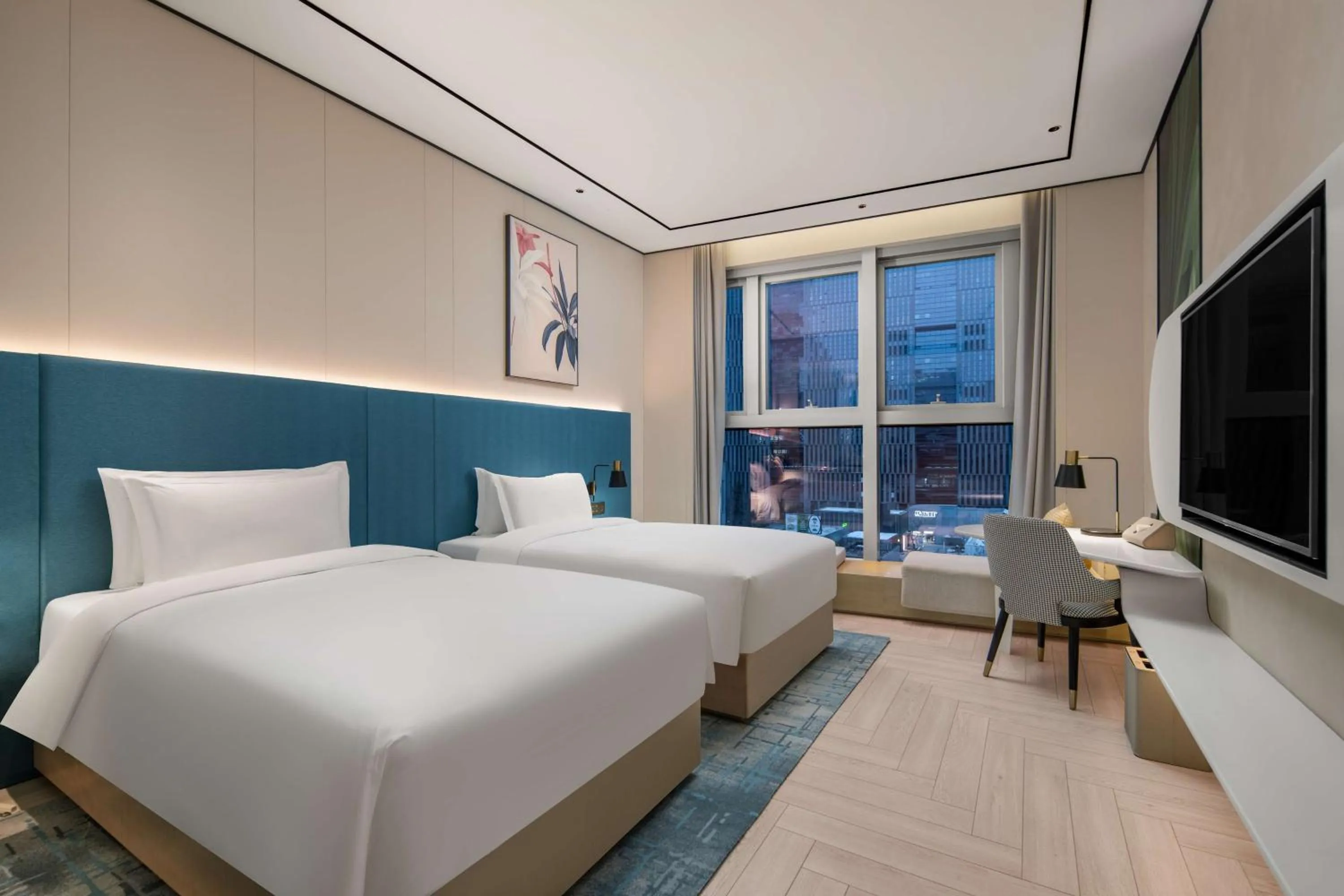 Deluxe Twin Room in Hilton Garden Inn Nanjing Hexi Olympic Sports Center