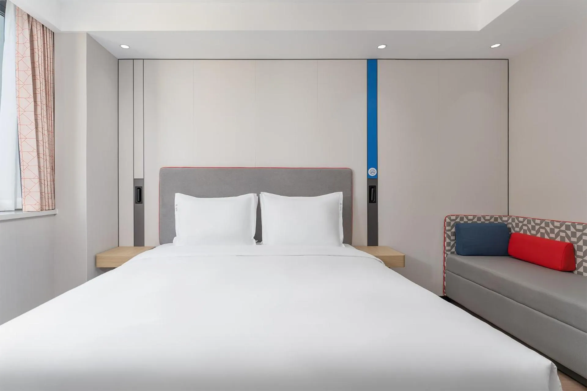 Standard Room in Holiday Inn Express Xi'an Daxing by IHG