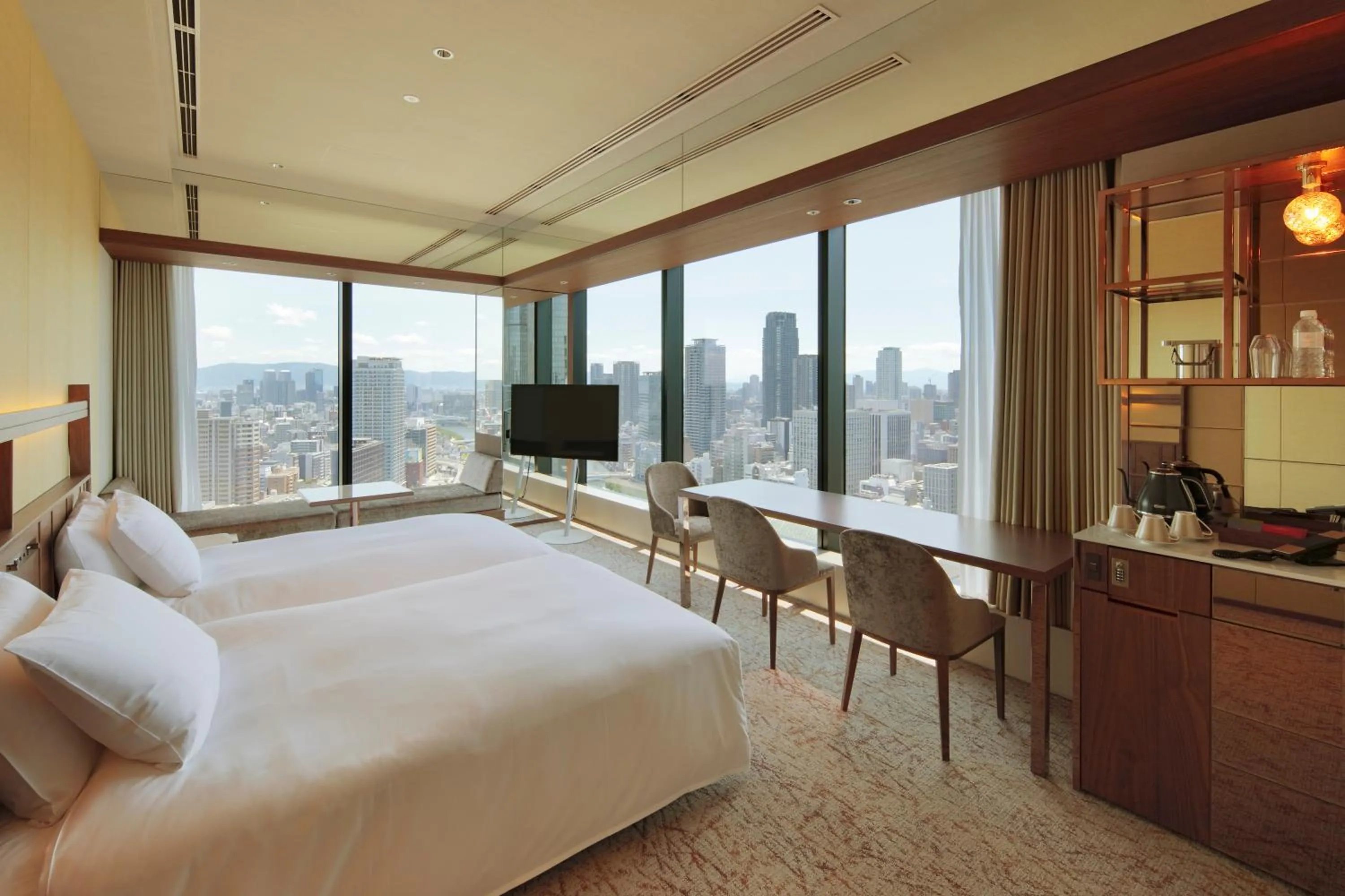 Premium Twin Room with Sofa Bed - Disability Access - Non-Smoking in Candeo Hotels Osaka The Tower