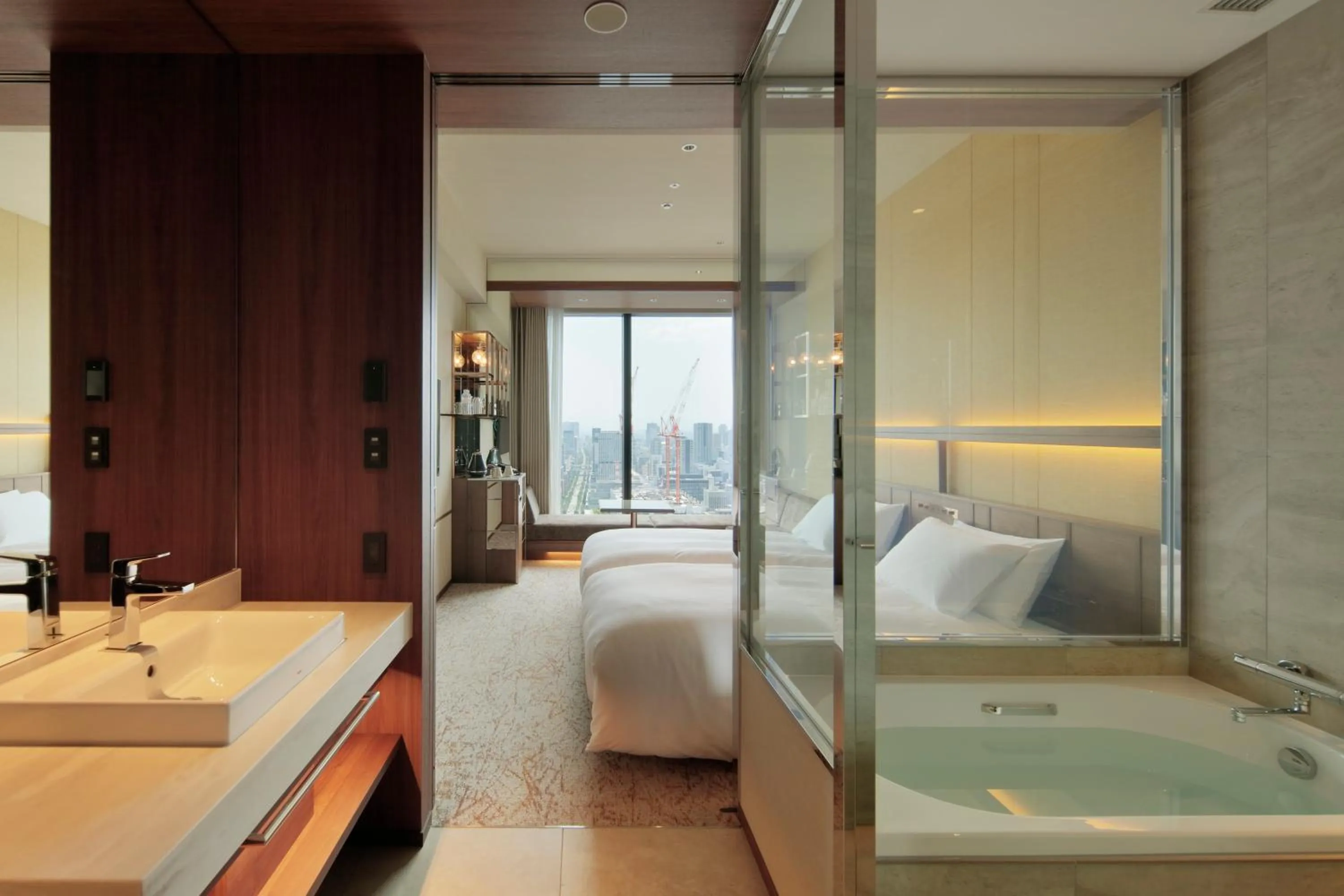 Executive Twin Room with Lounge Access - High Floor - Non-Smoking in Candeo Hotels Osaka The Tower