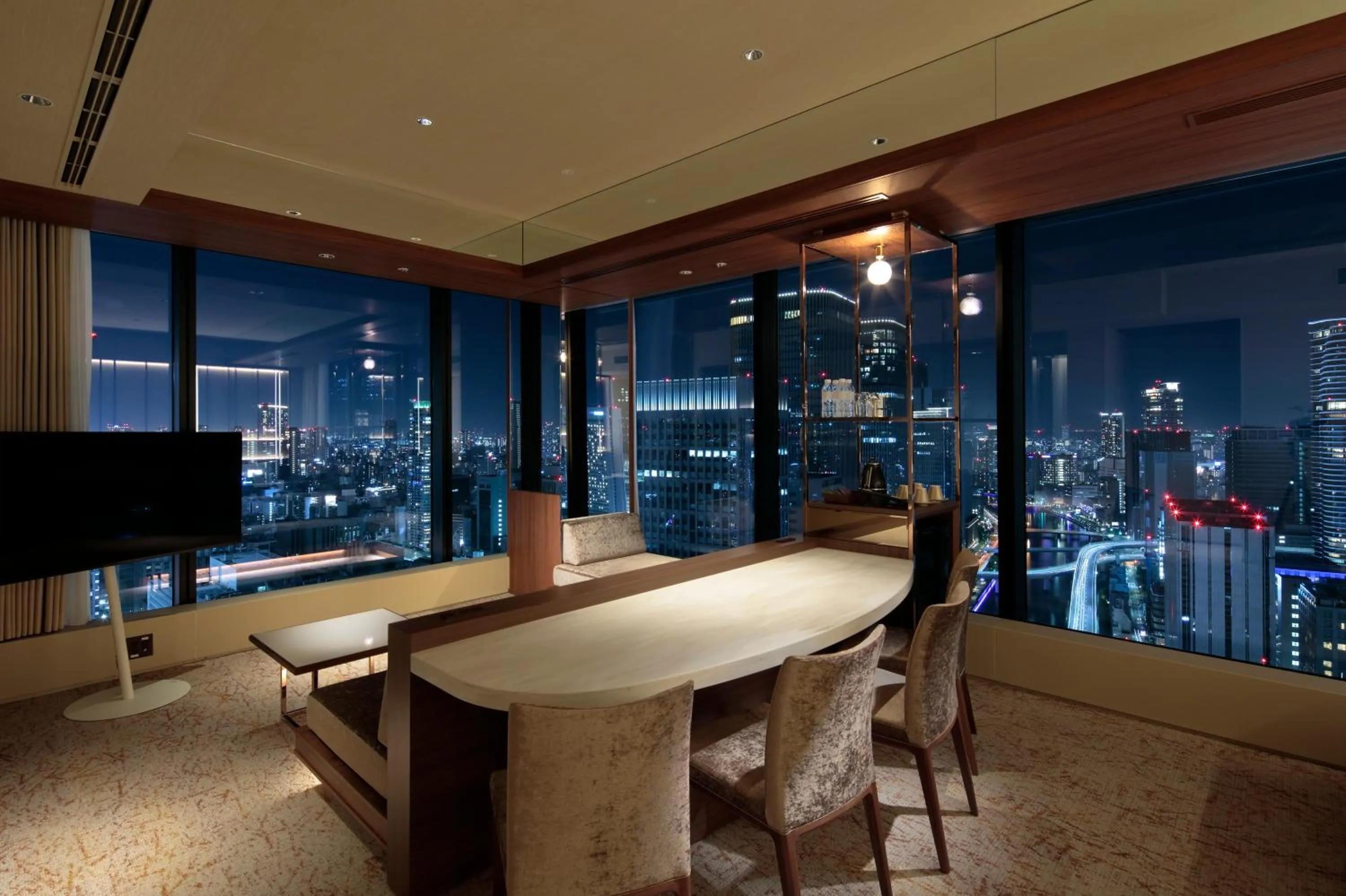 Suite with Open-Air Bath in Candeo Hotels Osaka The Tower