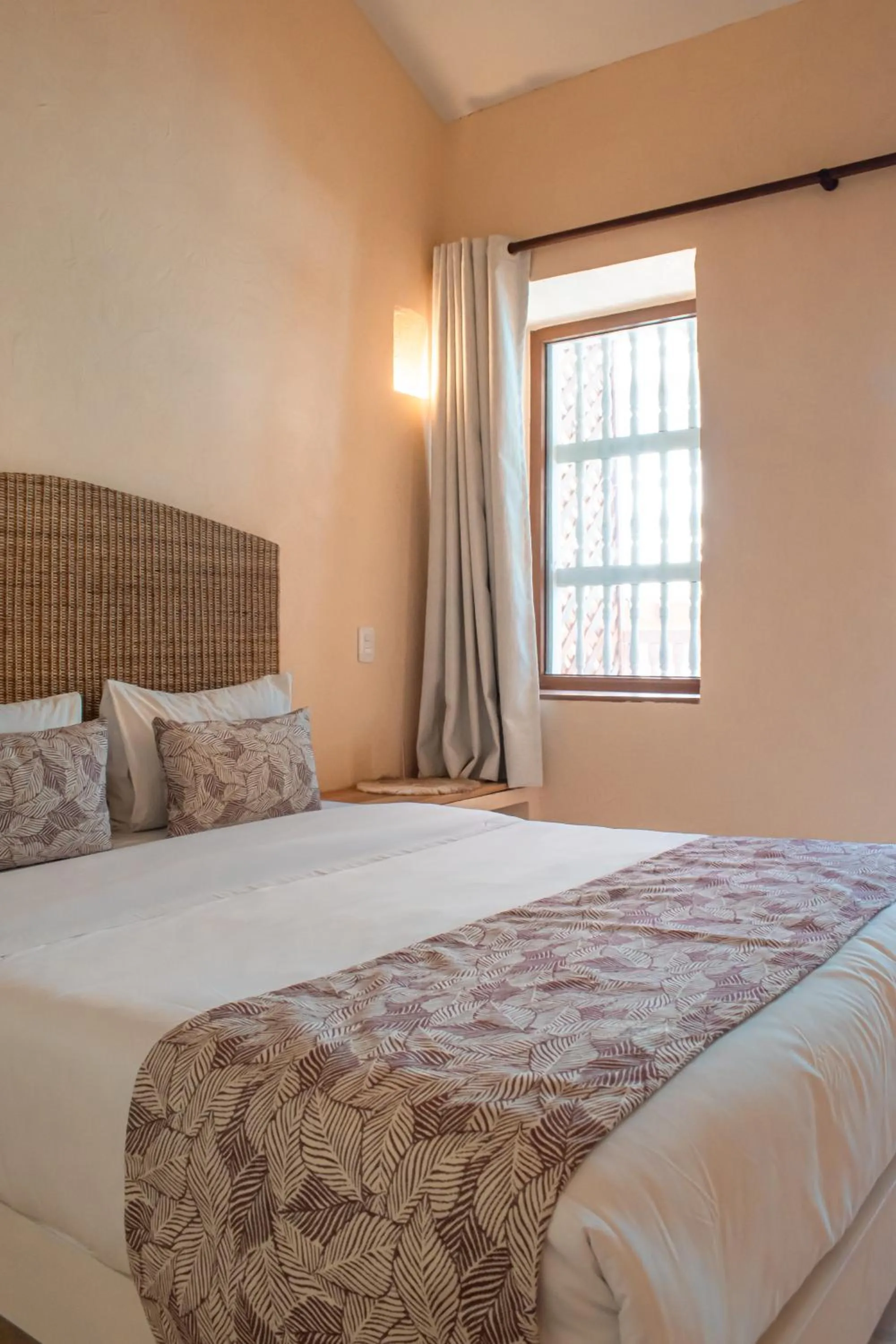 Deluxe Double Room with Balcony in Casa Noa Colonial Rooms