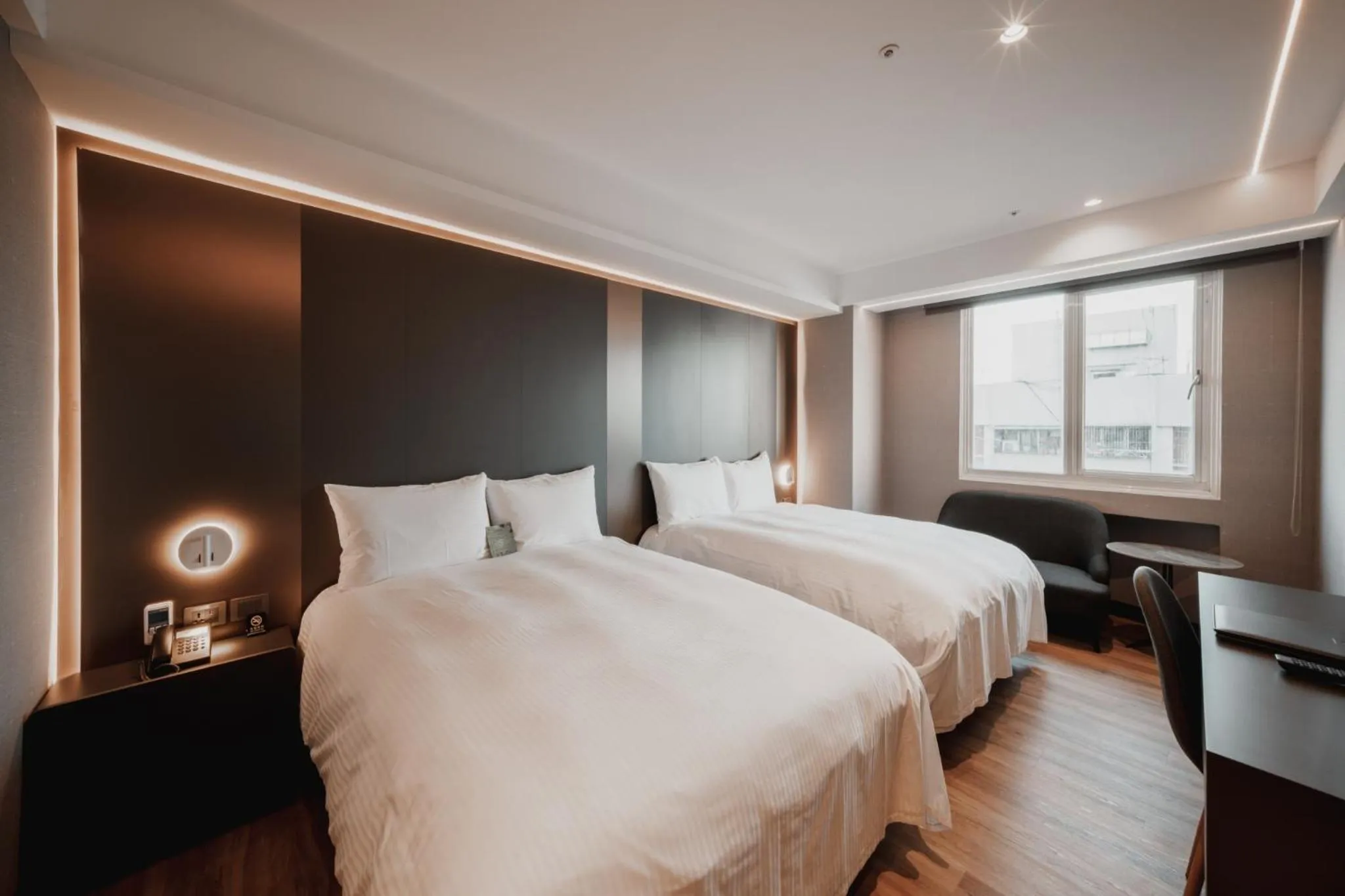 Exquisite Family Room in Hub Hotel Kaohsiung Yisin Branch