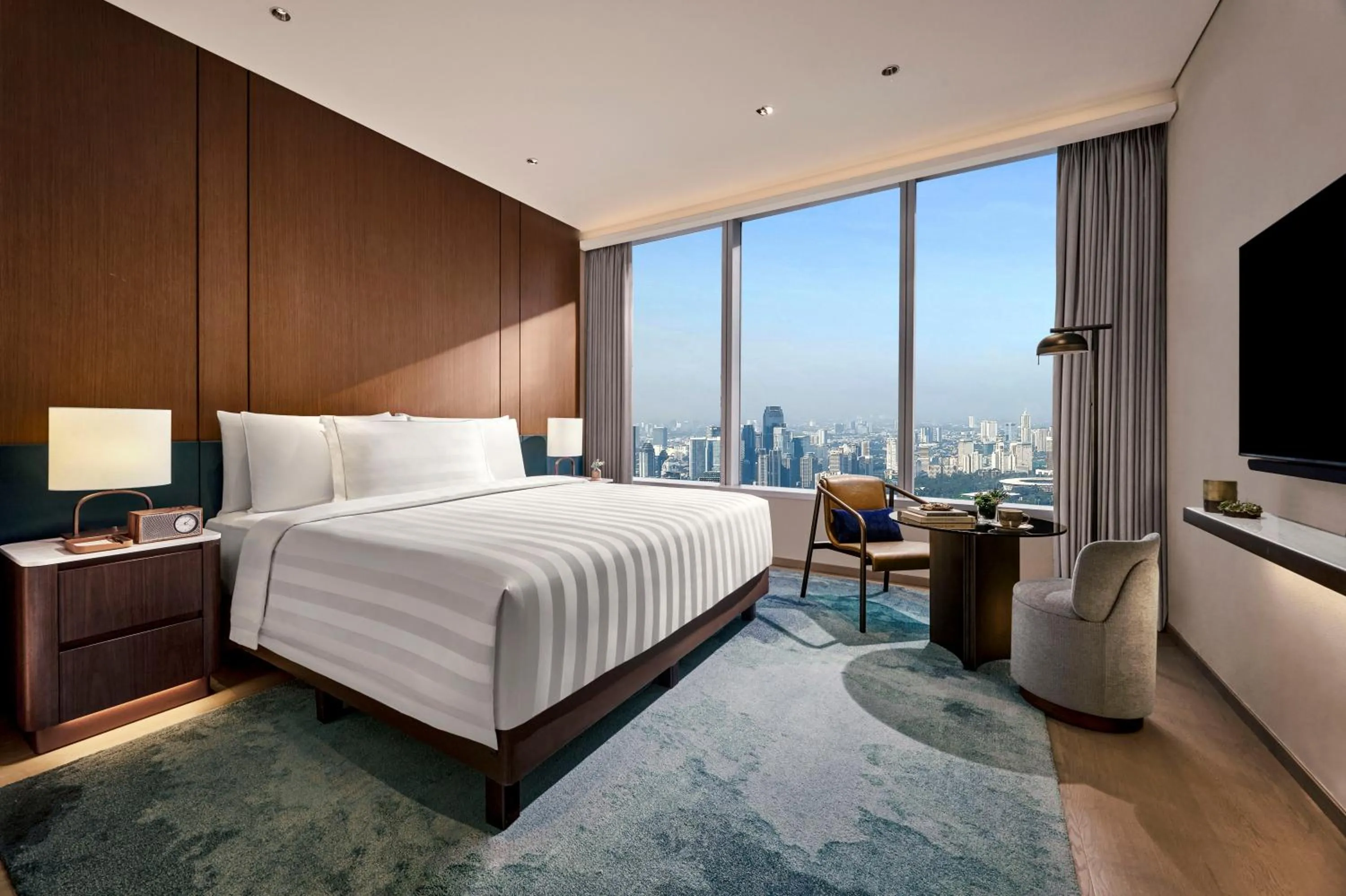 Pacific Club Deluxe King or Twin Room in Pan Pacific Jakarta