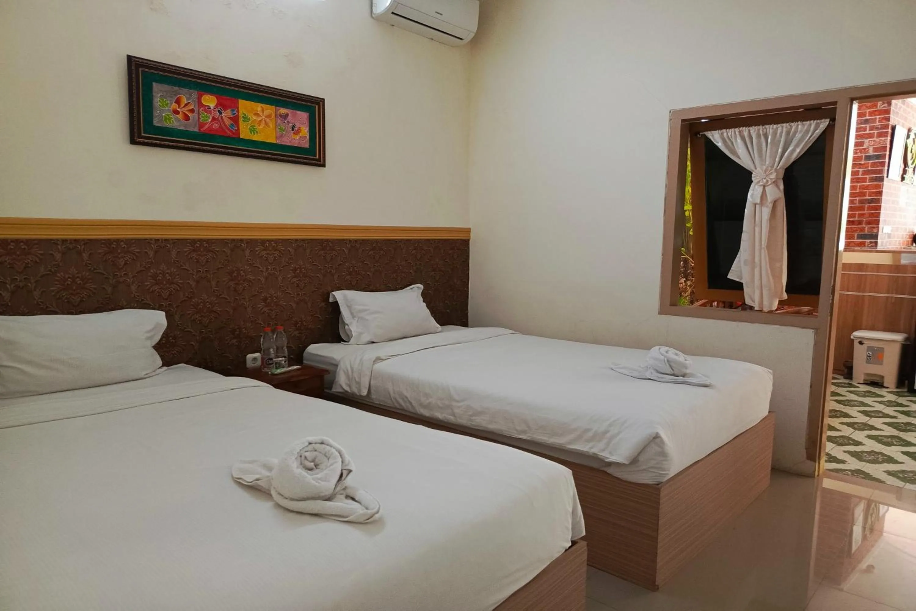 Twin Room - single occupancy in Adisa Homestay