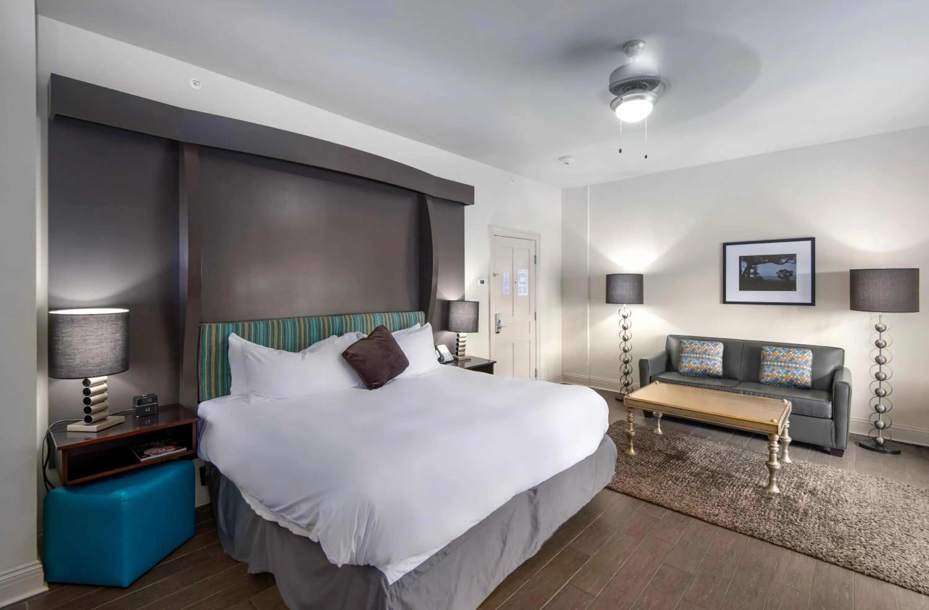 Historic King Suite in White House Hotel