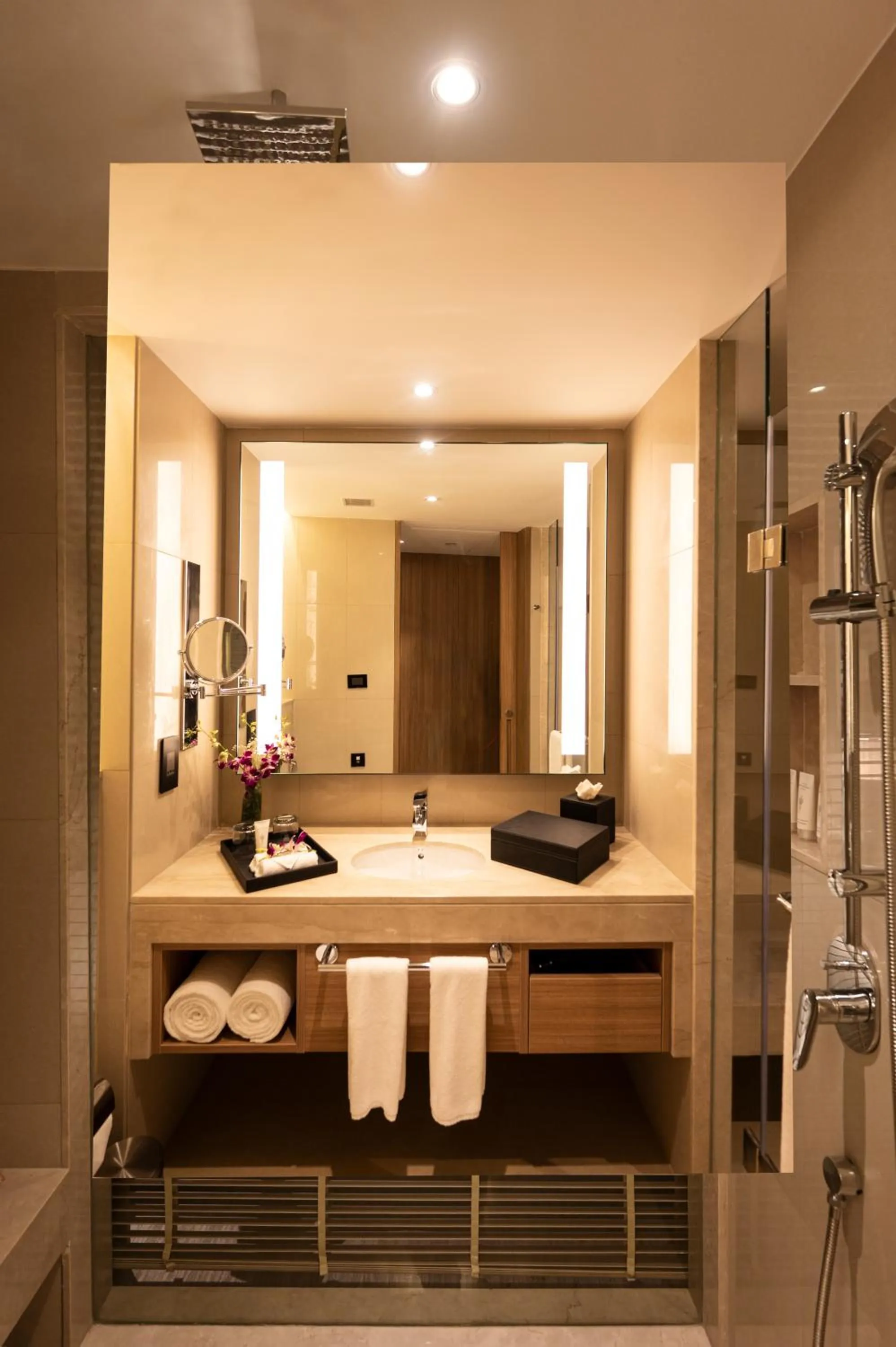 Superior Twin Room with City View - single occupancy in LYFE HOTEL