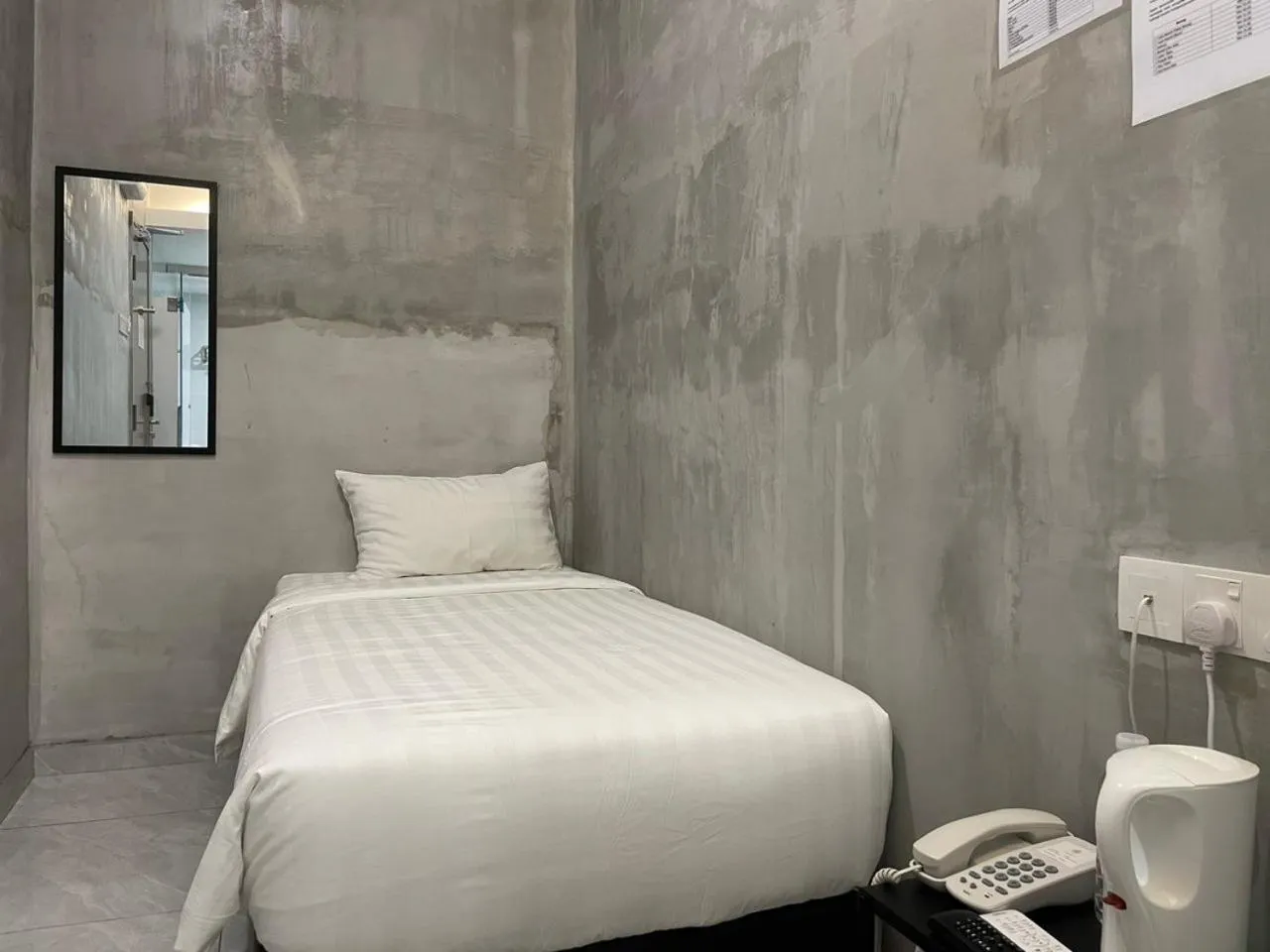 Standard Single Room - single occupancy in HPY Hotel