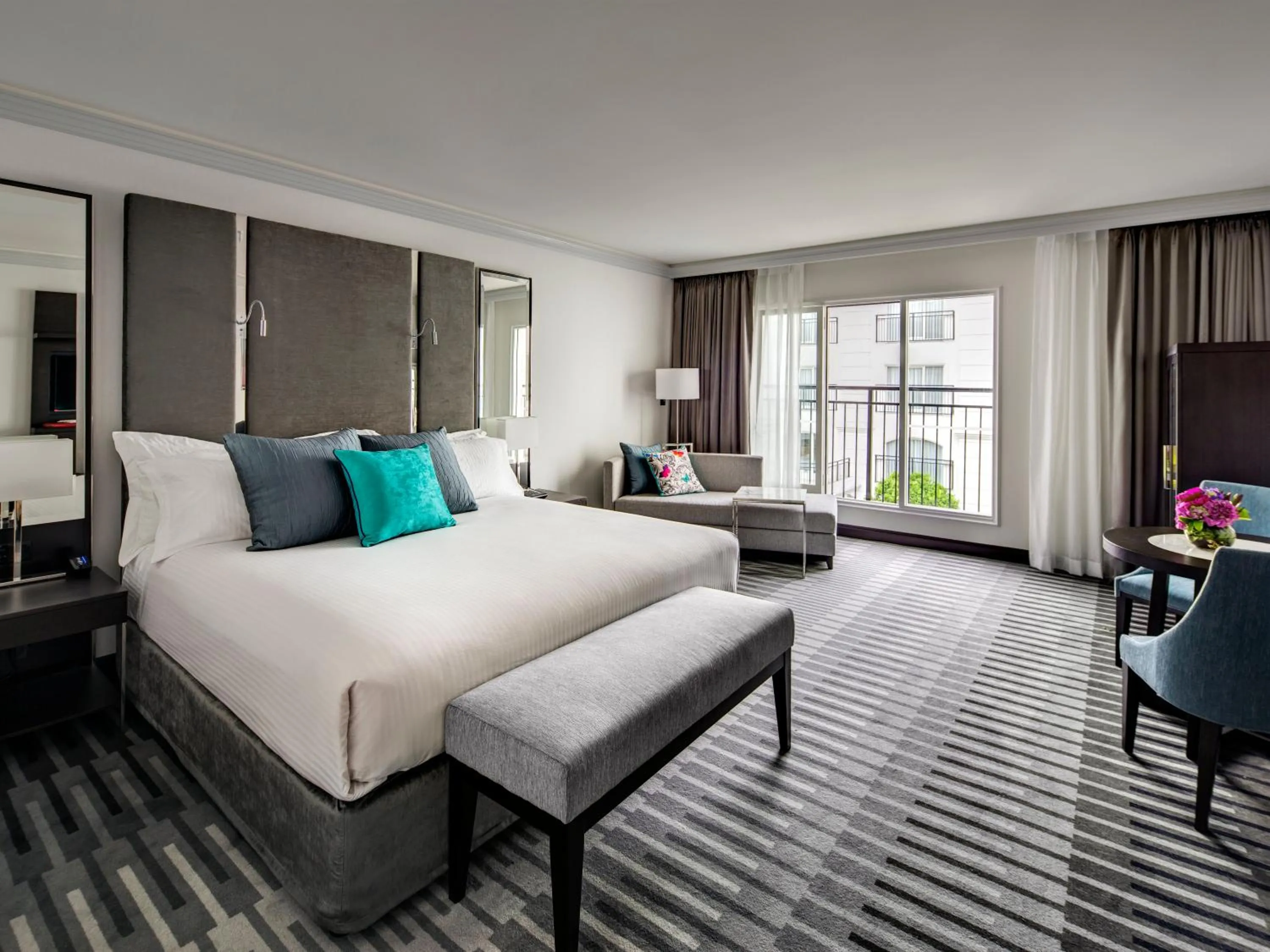 Classic Room in InterContinental Sydney Double Bay by IHG