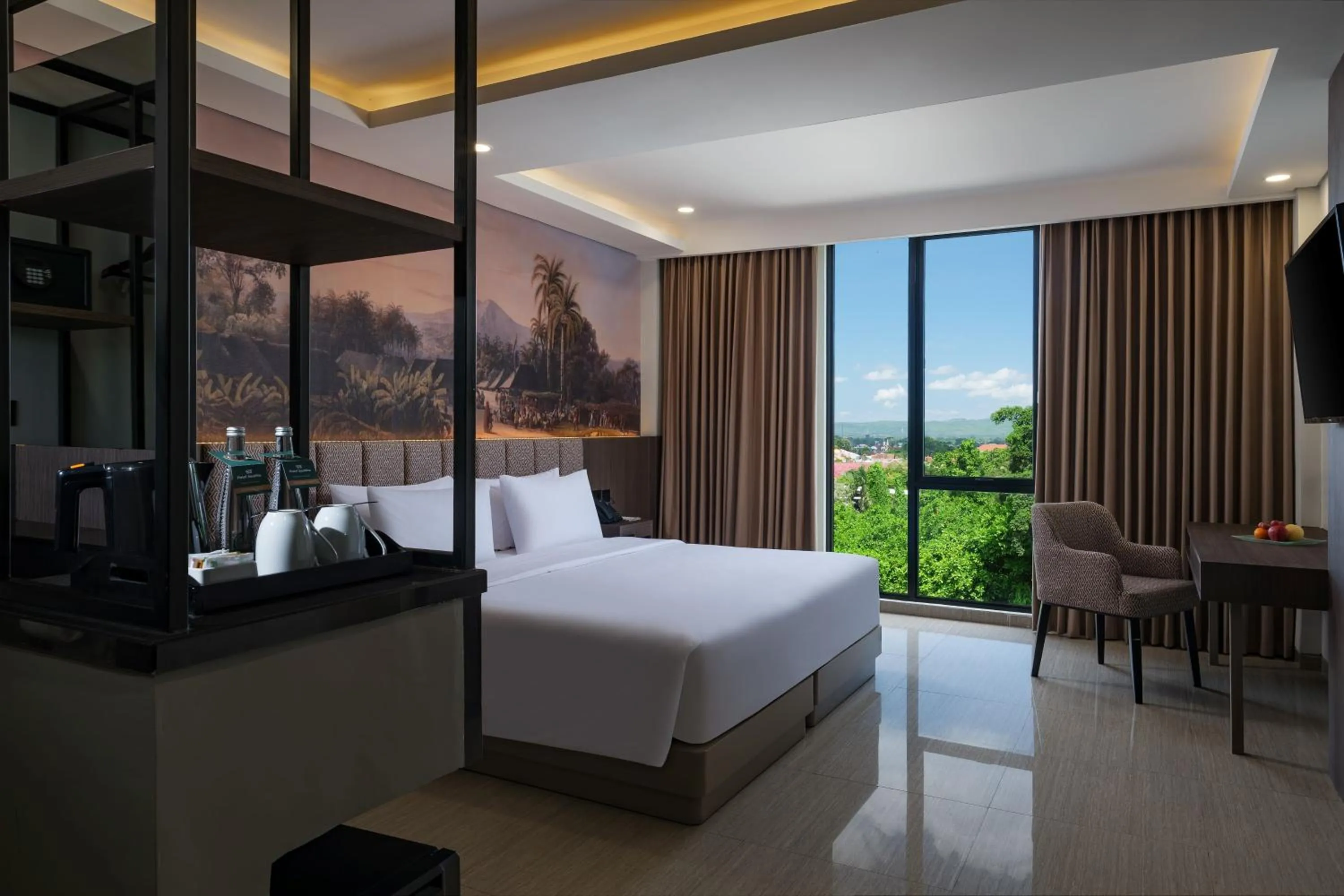 Executive Room Hollywood in Hotel Santika Blitar
