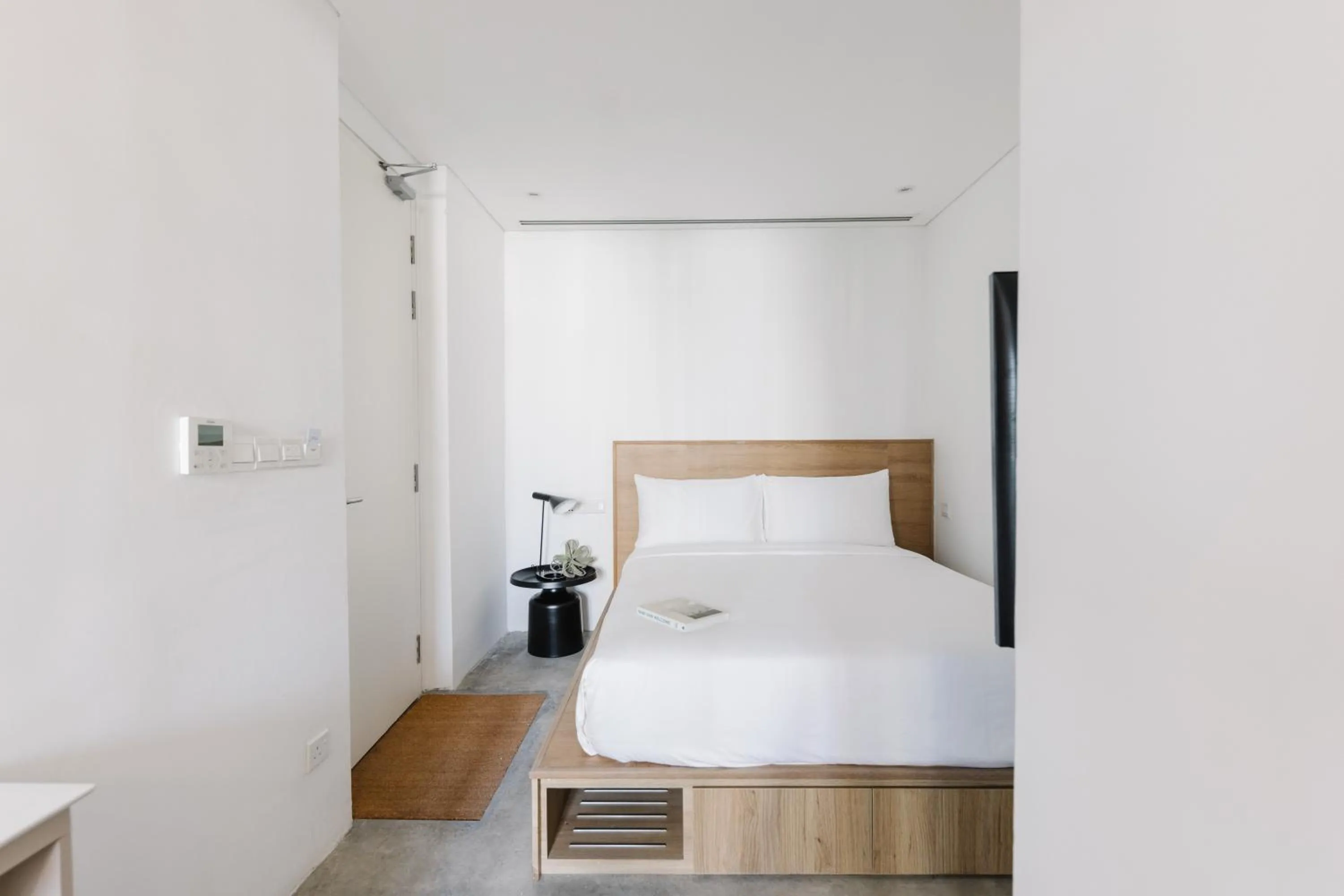 Standard Double or Twin Room with Balcony in Lloyd's Inn Kuala Lumpur