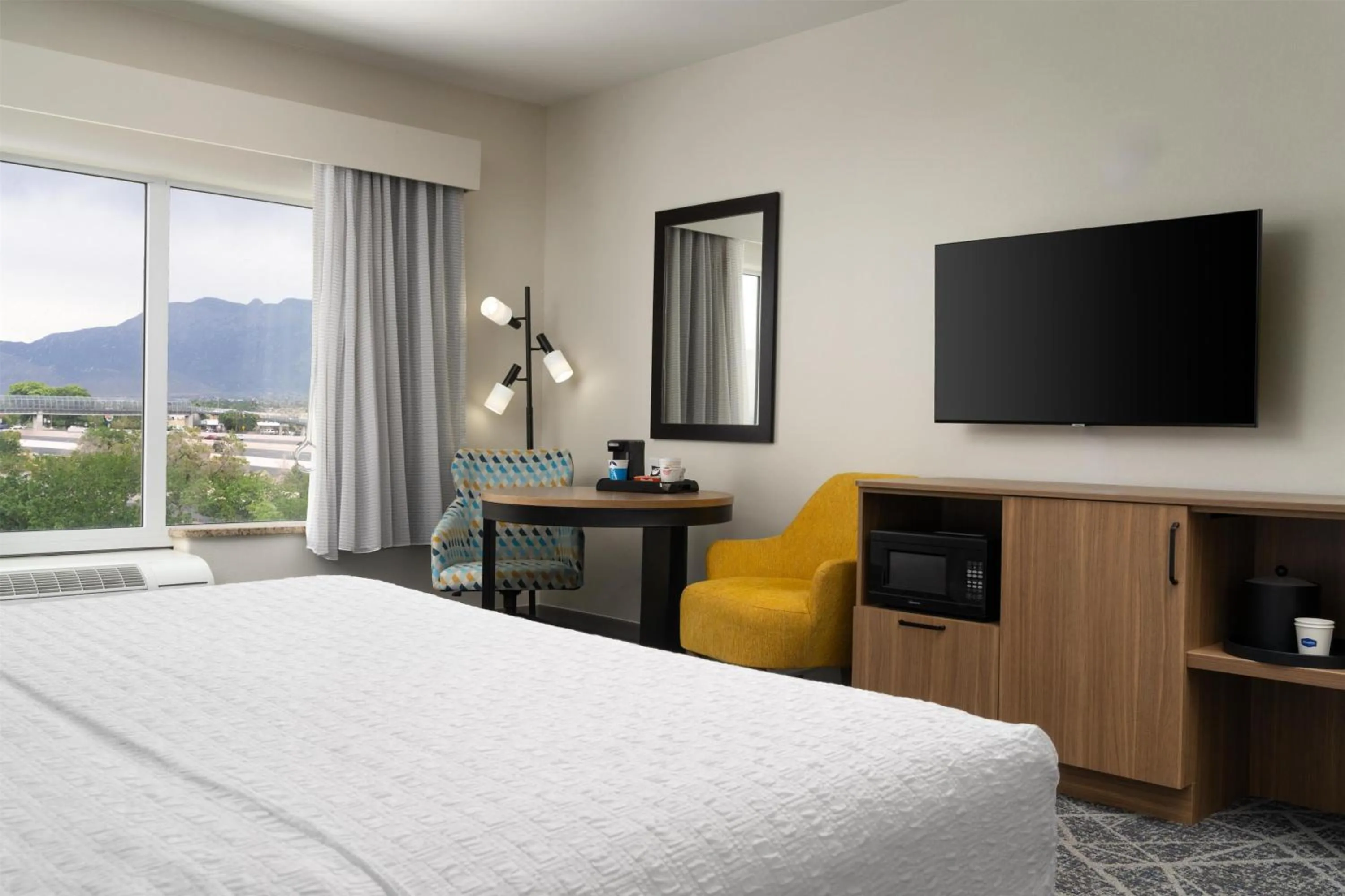 King Room with Sofa Bed - Non-Smoking in Hampton Inn & Suites Albuquerque North/I-25