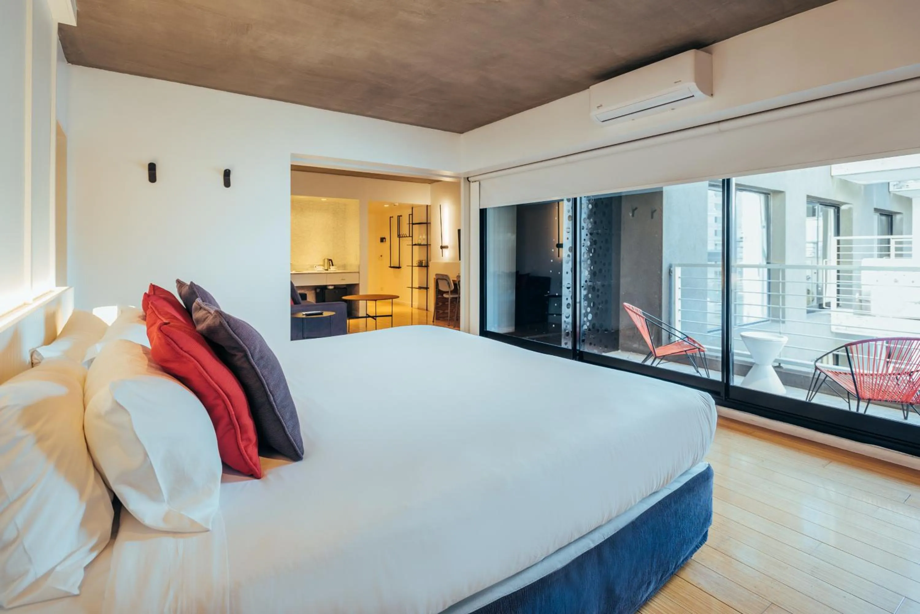 One-Bedroom Suite with Balcony in Pleno Palermo Soho