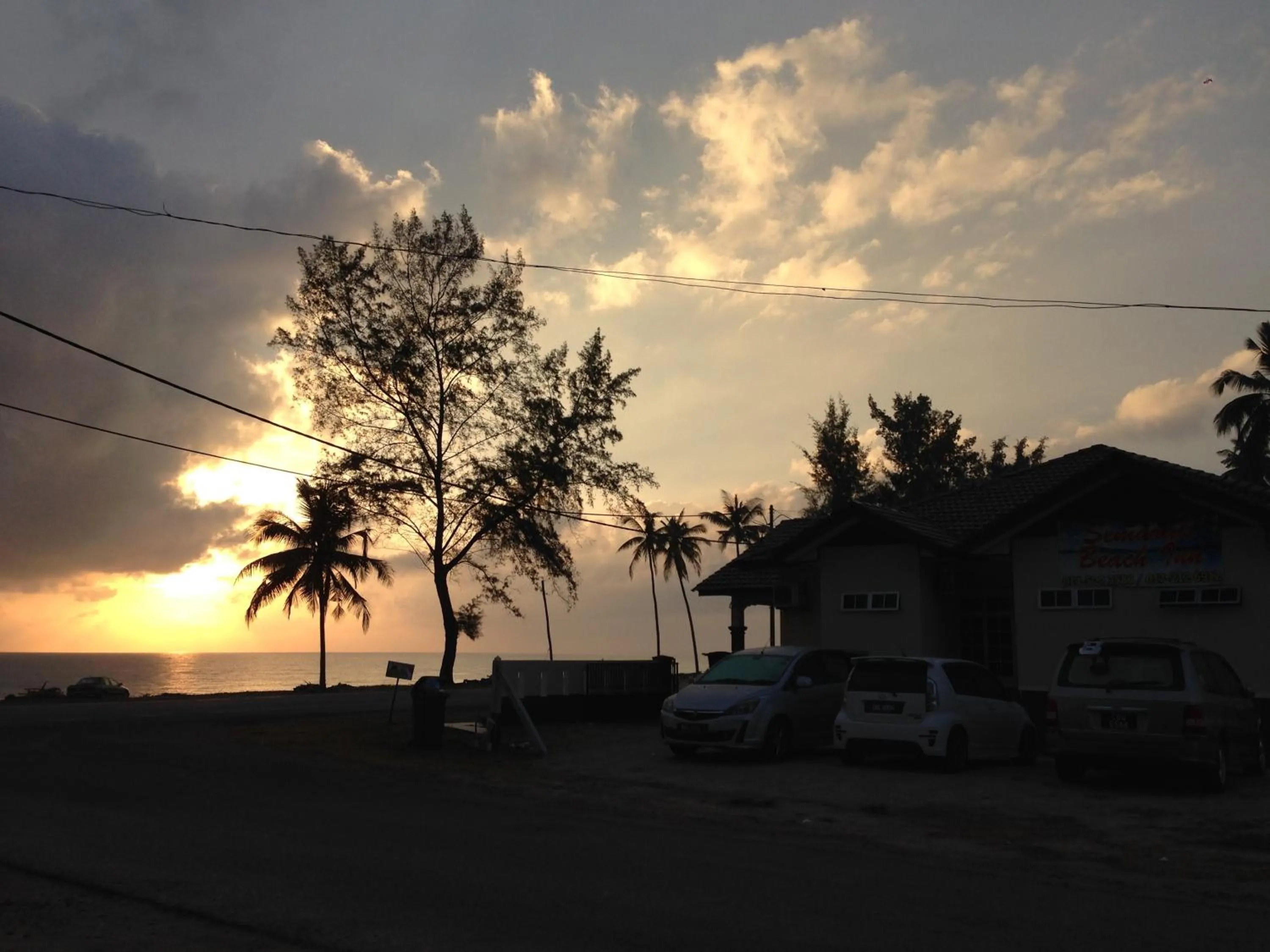 Budget Double Room in Semarak Beach Inn