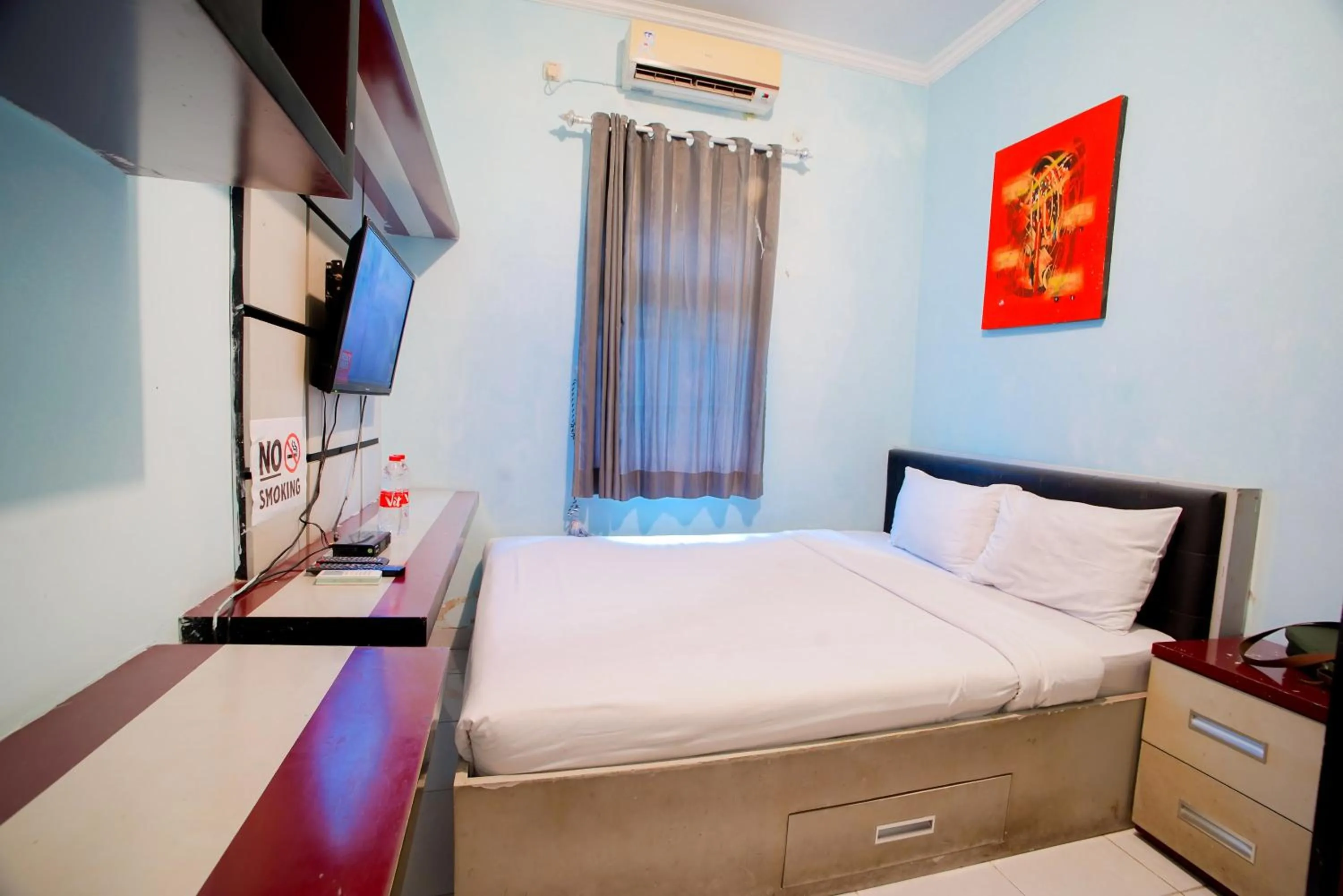 Double Room in Zaira Residence By Occupied