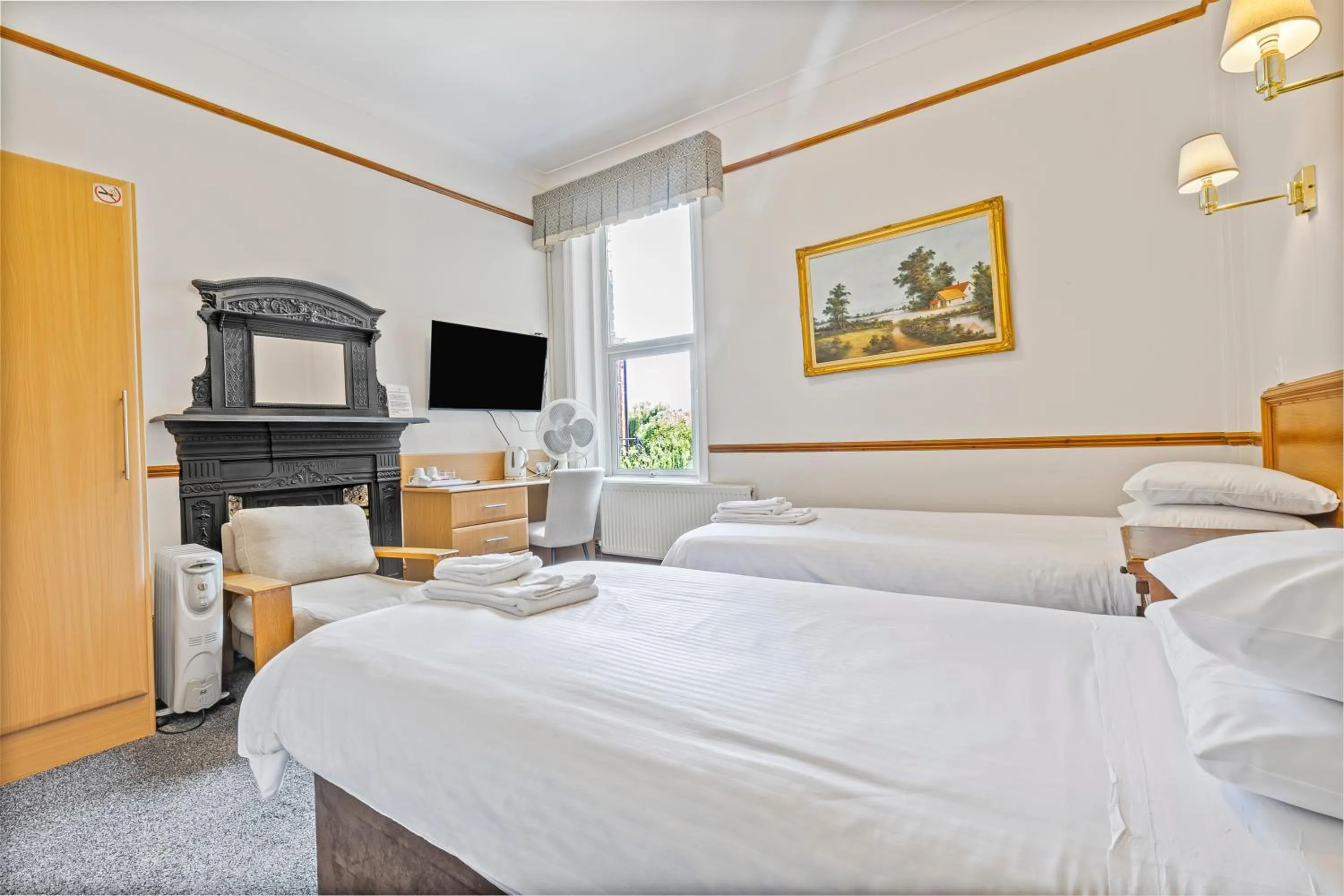 Twin Room - single occupancy in Heatherbank Guest House