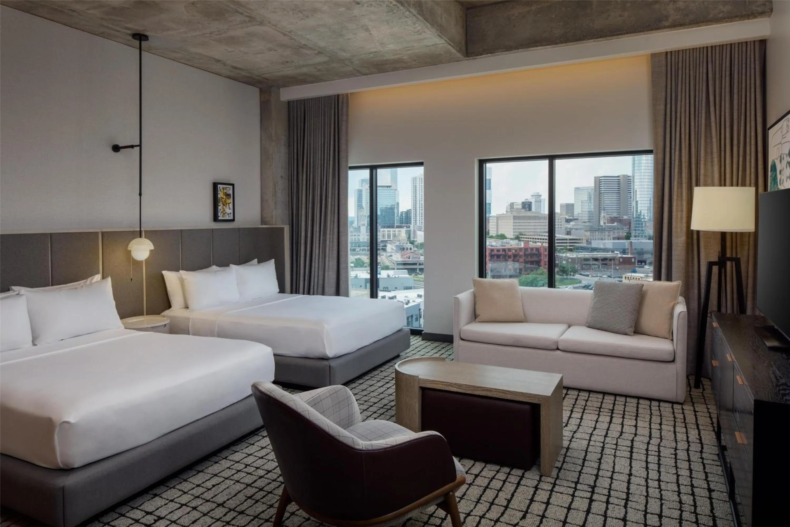 Queen Studio Suite with City View in Homewood Suites By Hilton Nashville Downtown The Gulch