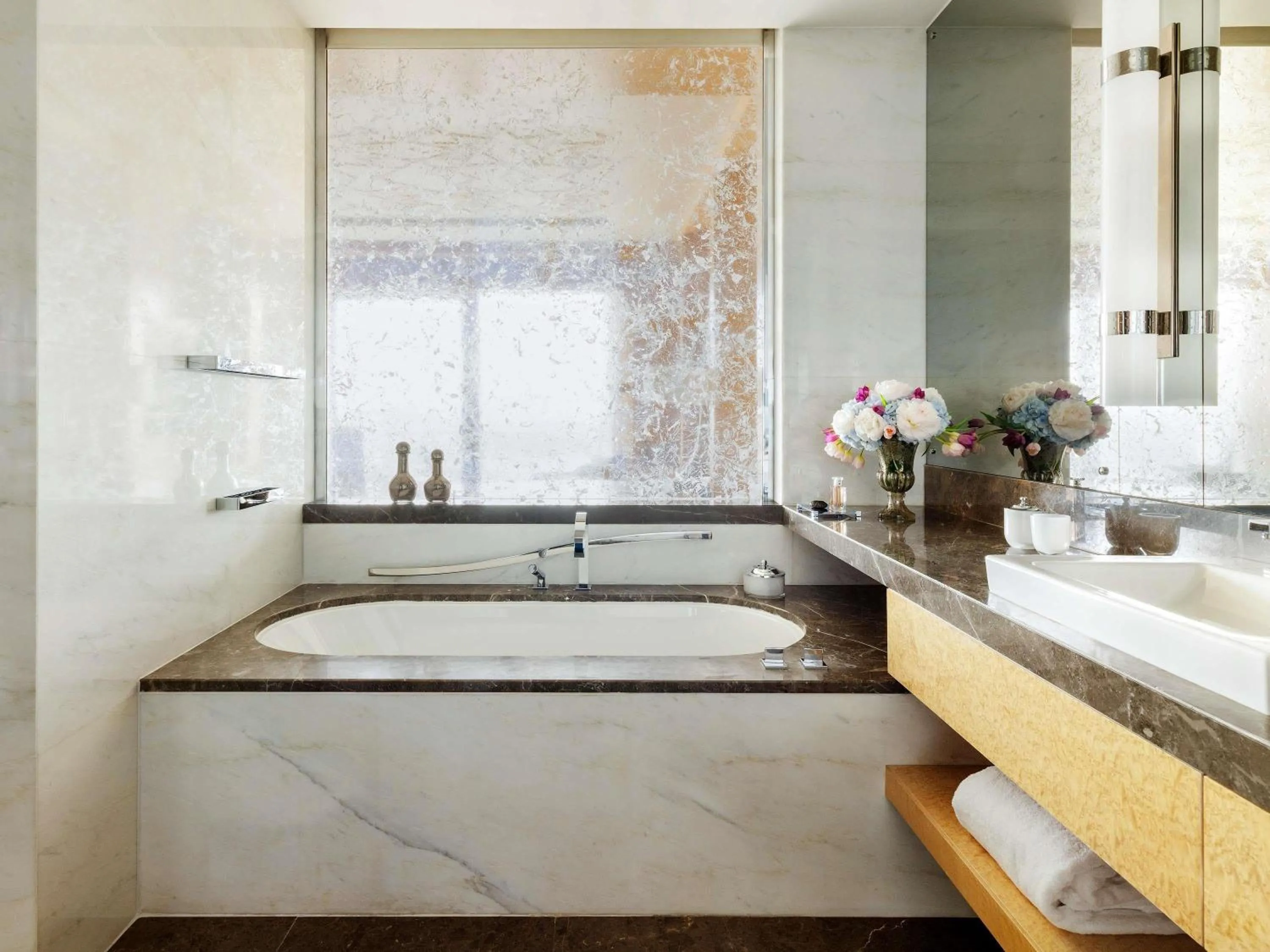 Deluxe Room with Bosphorus View in Raffles Istanbul