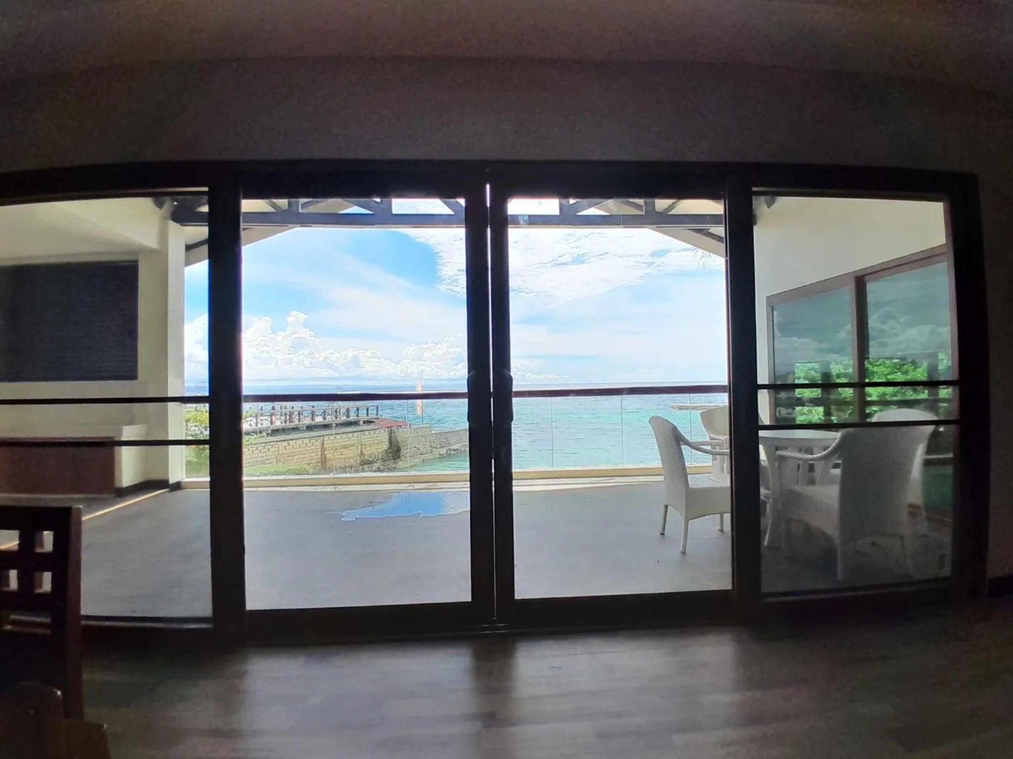 Family Room in Cuna Mangodlong Paradise Beach Resort