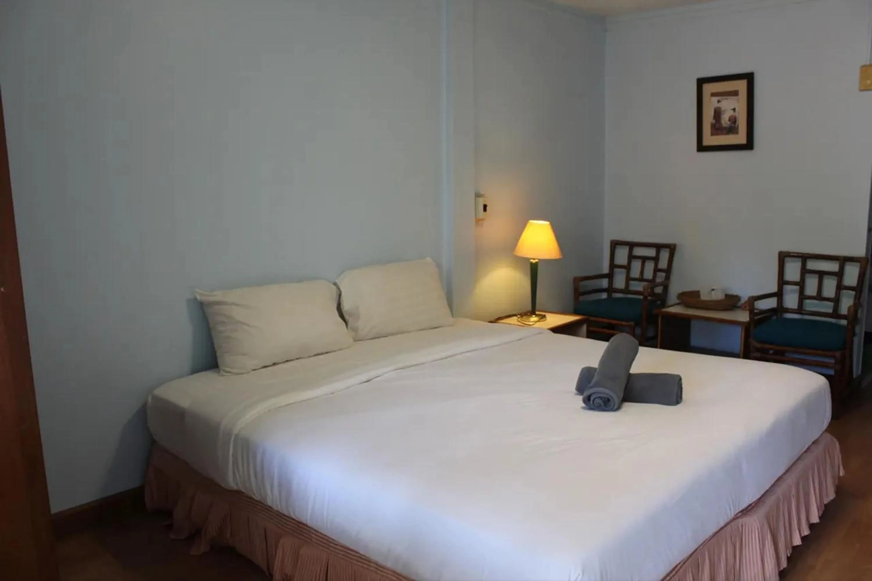 King Room with Pool View in Safari Riviera Resort