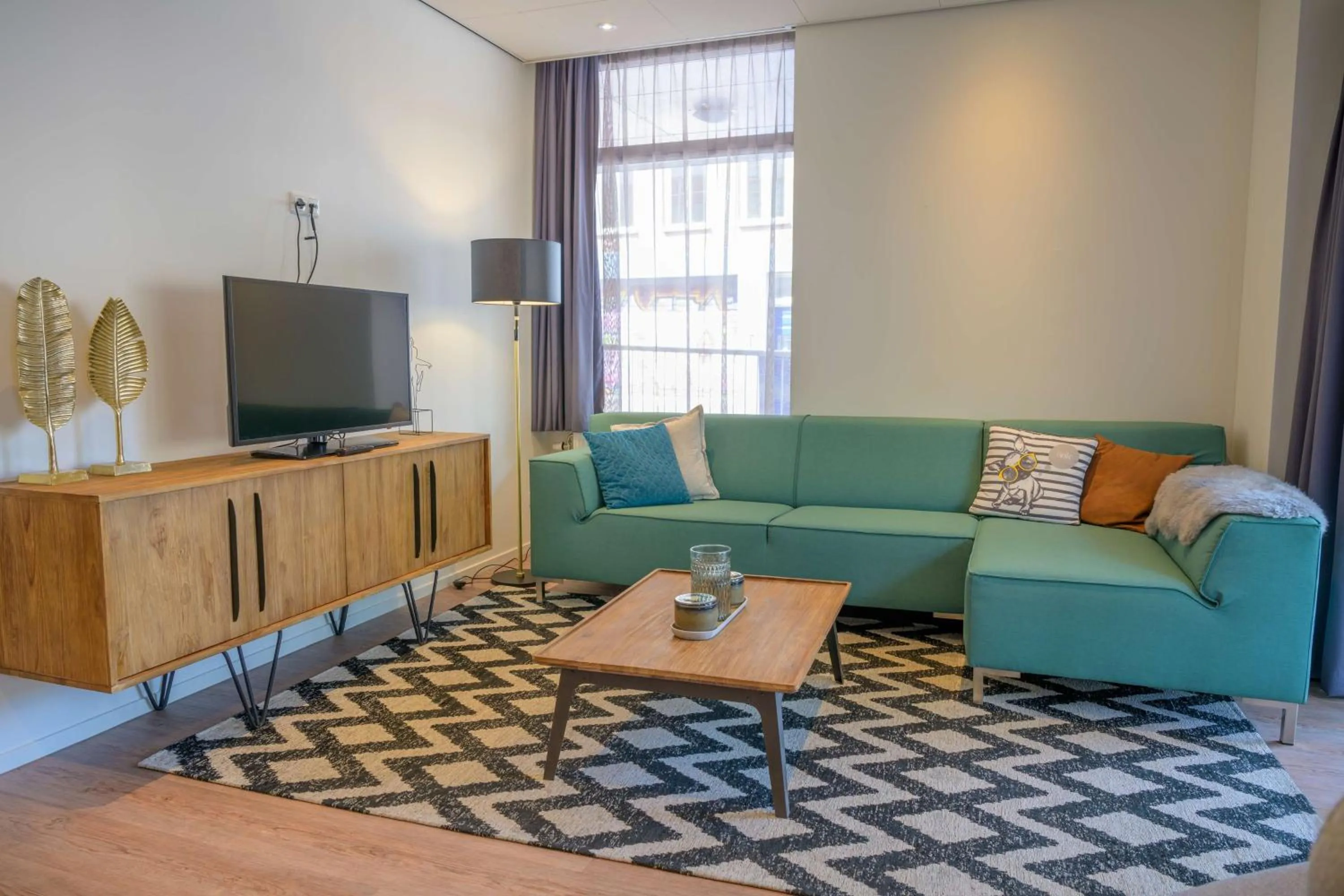 Two-Bedroom Apartment with Four Single Beds and Balcony in Flonk Hotel Groningen Centre, BW Signature Collection