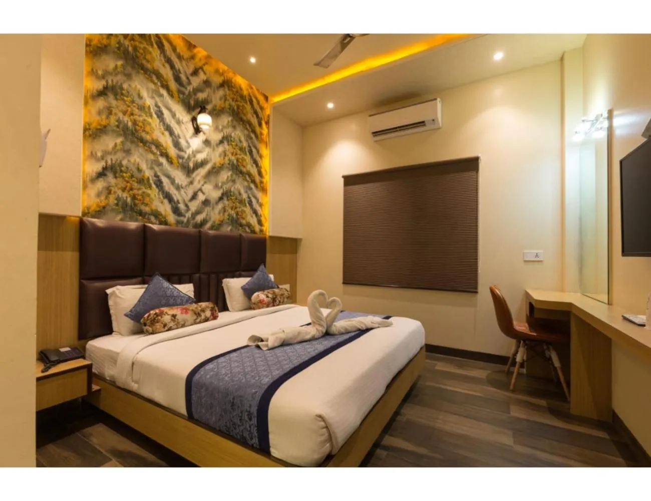 Hotel Urban Galaxy Square, Amritsar