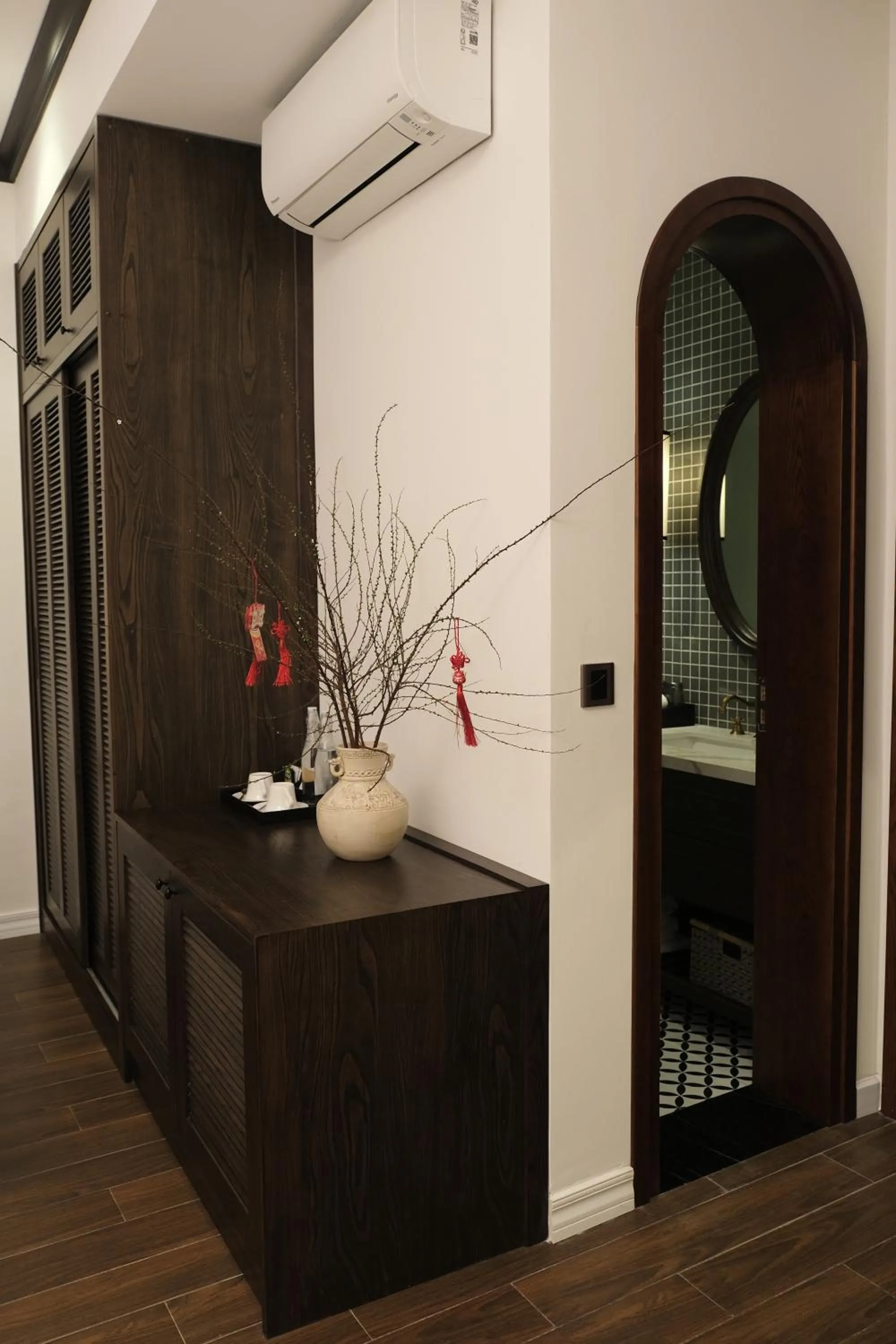 Deluxe Double or Twin Room in Paul Chabot Hotel