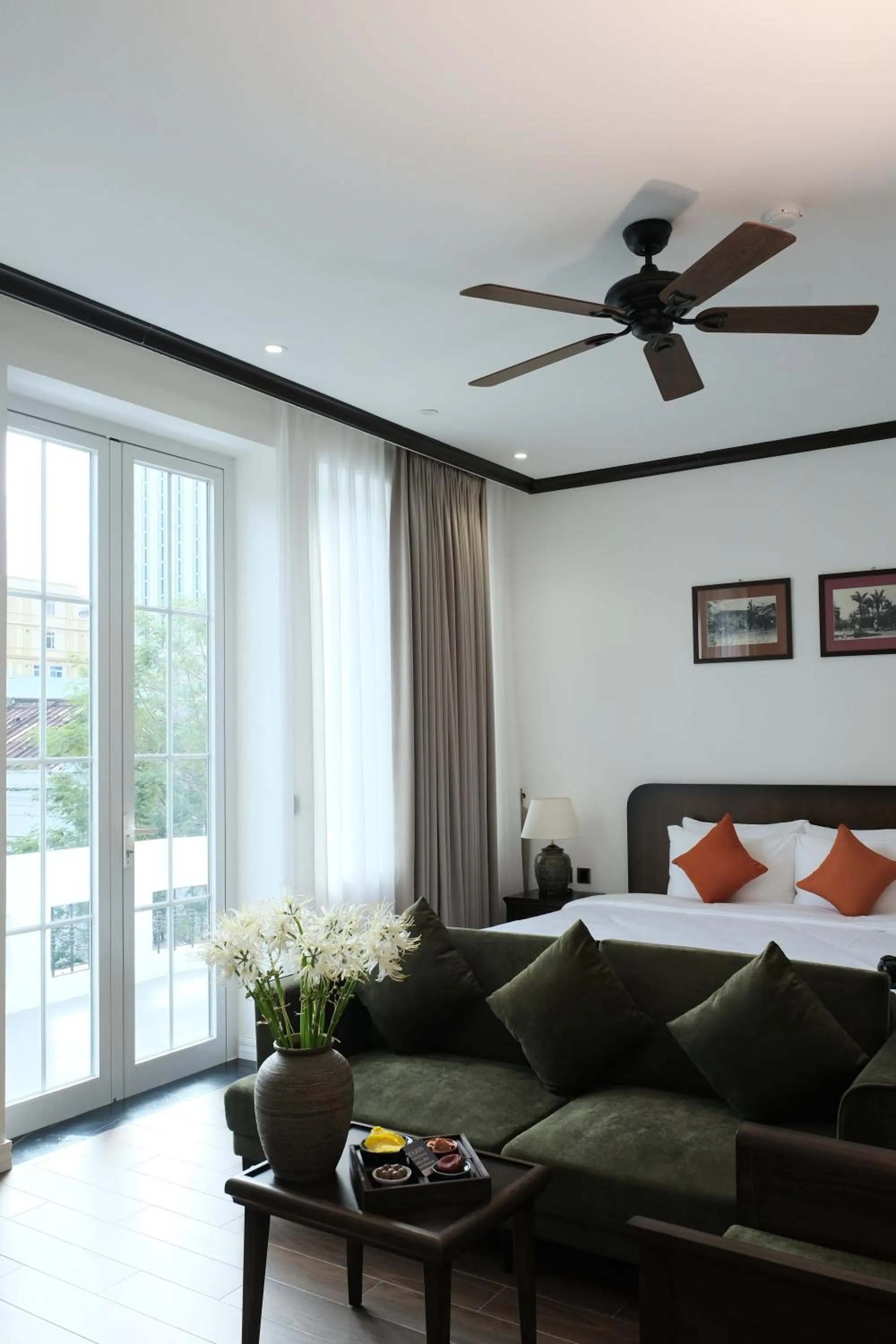 Junior Suite in Paul Chabot Hotel