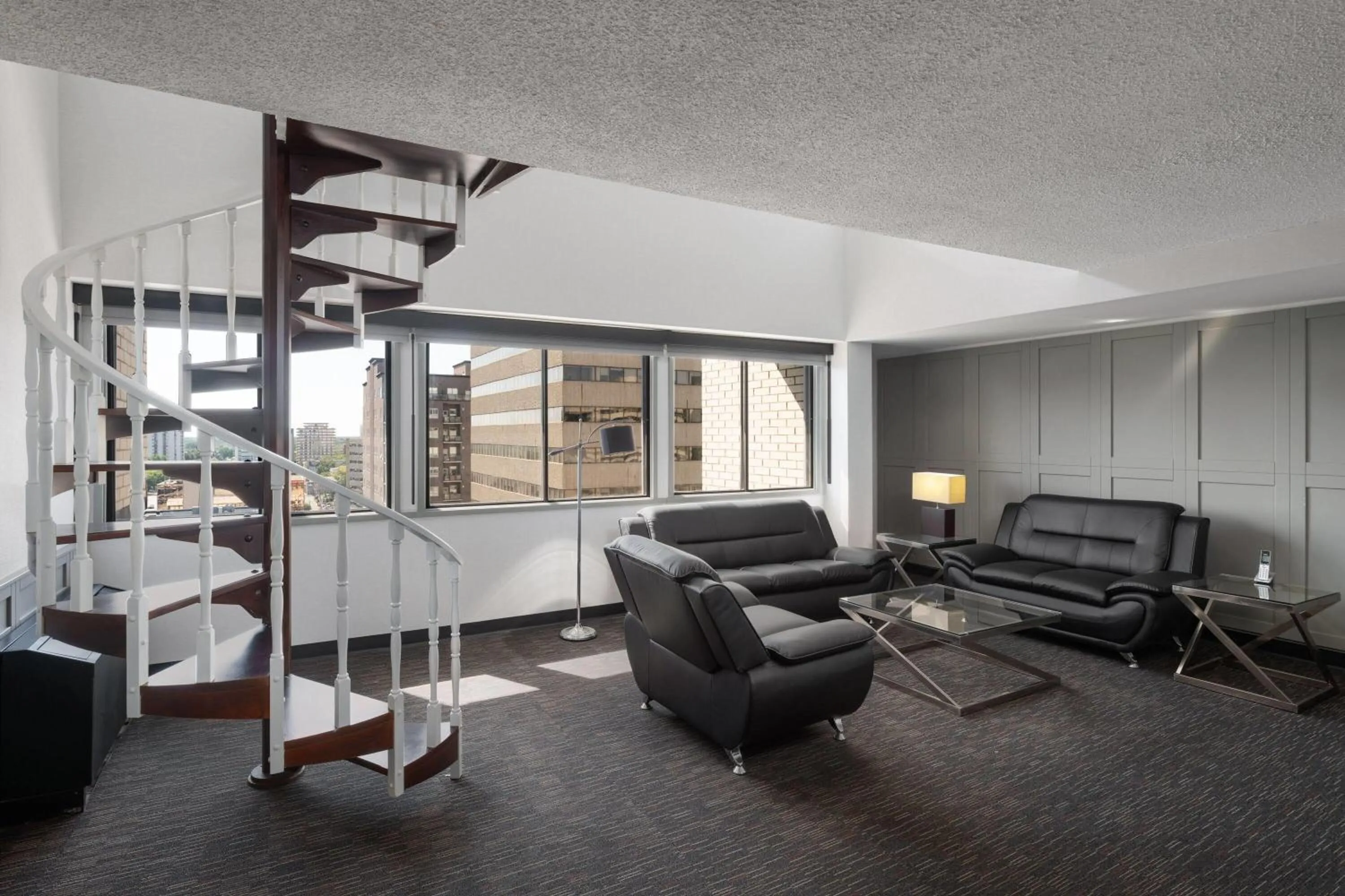 Premier King Suite with Sofa Bed in Ramada Plaza by Wyndham Regina Downtown