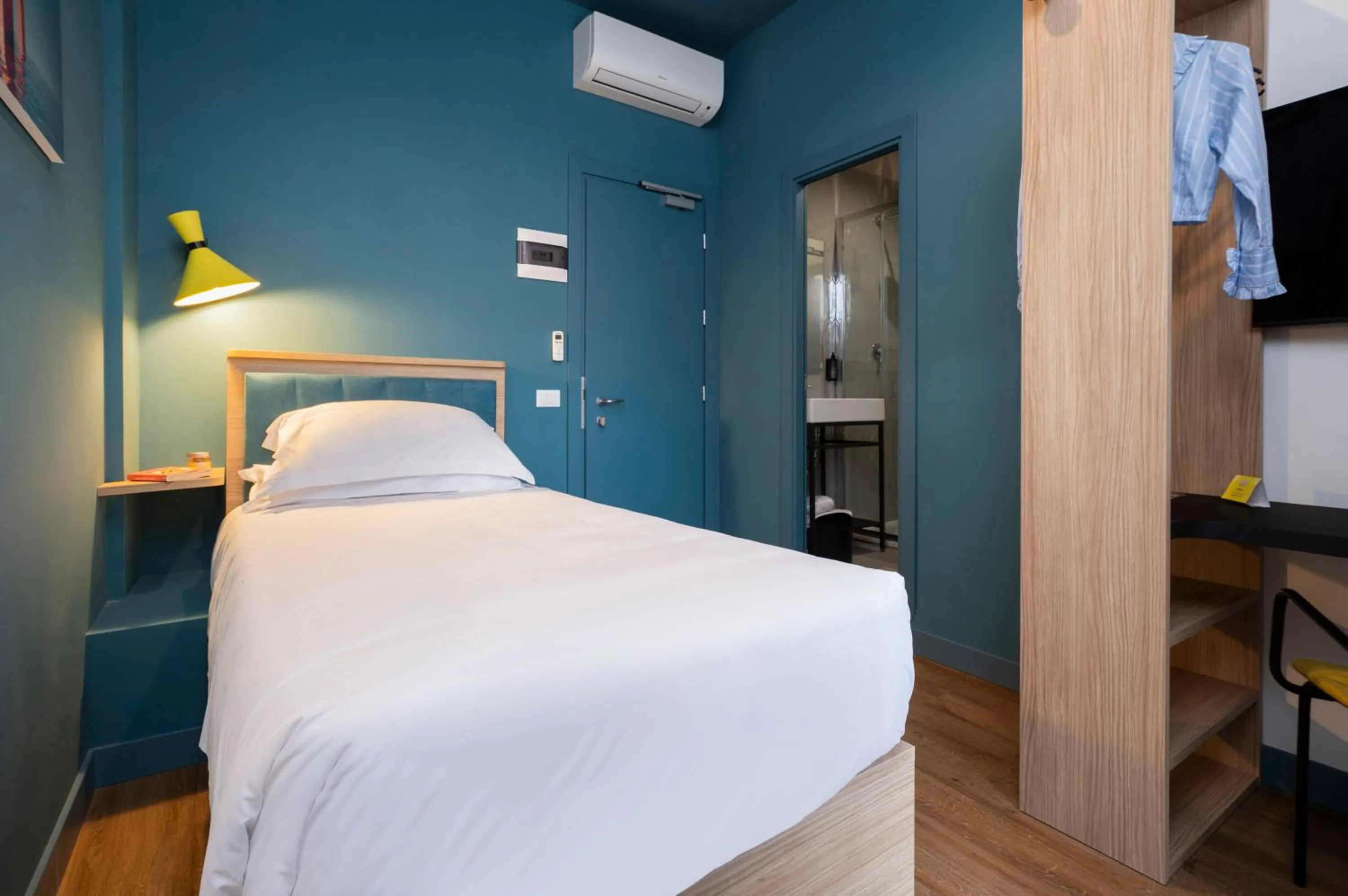 Single Room in Rome Ciampino Smart Hotel