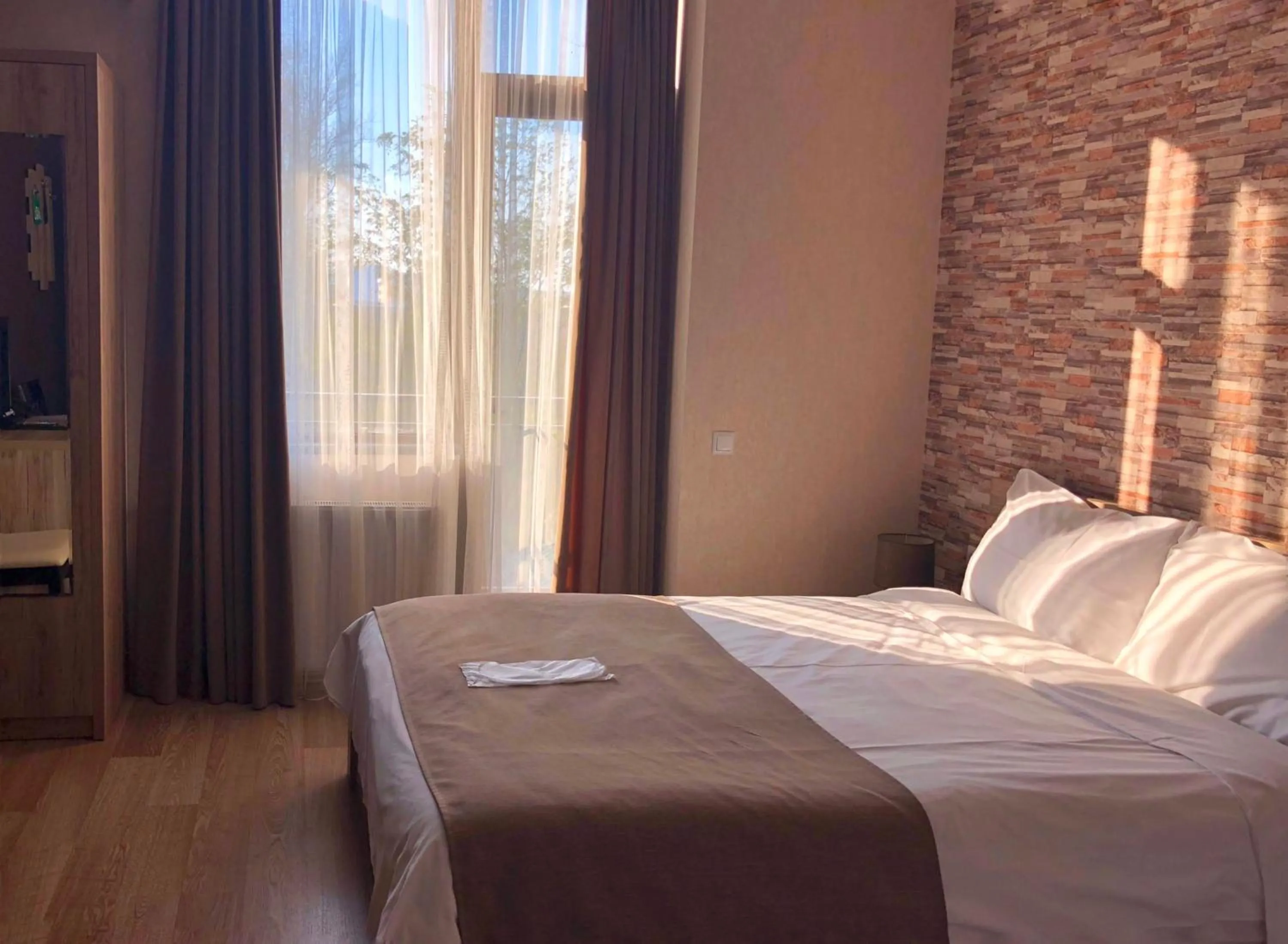 Standard Triple Room - single occupancy in Continental Hotel