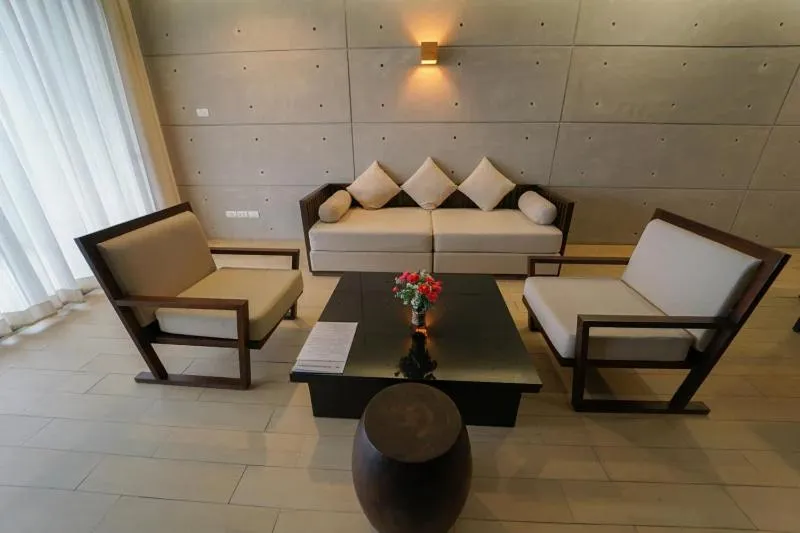 Junior Suite with Sea View in Serene Phla Resort and Restaurant