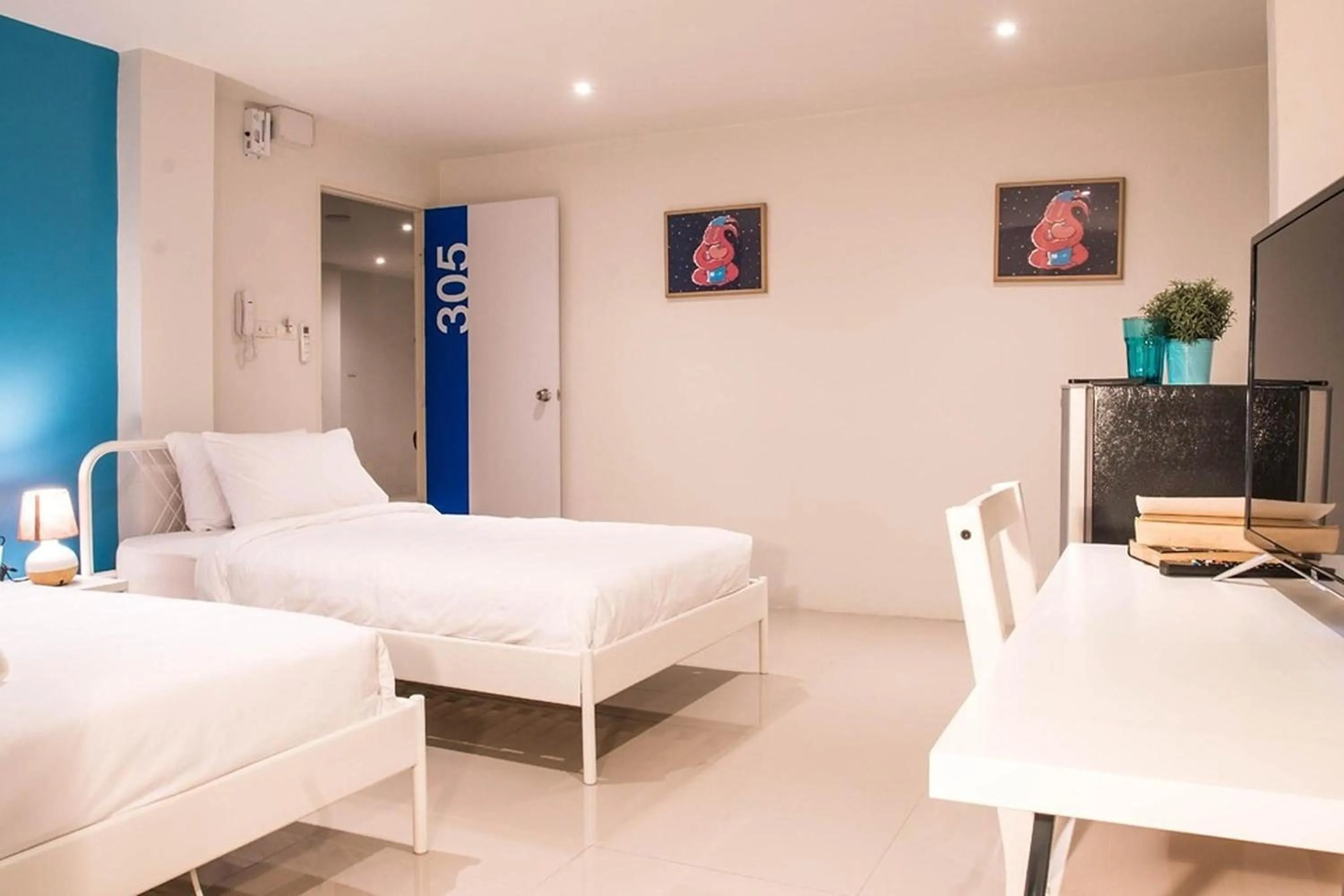 Standard Twin Room in ME U Hostel Pattaya